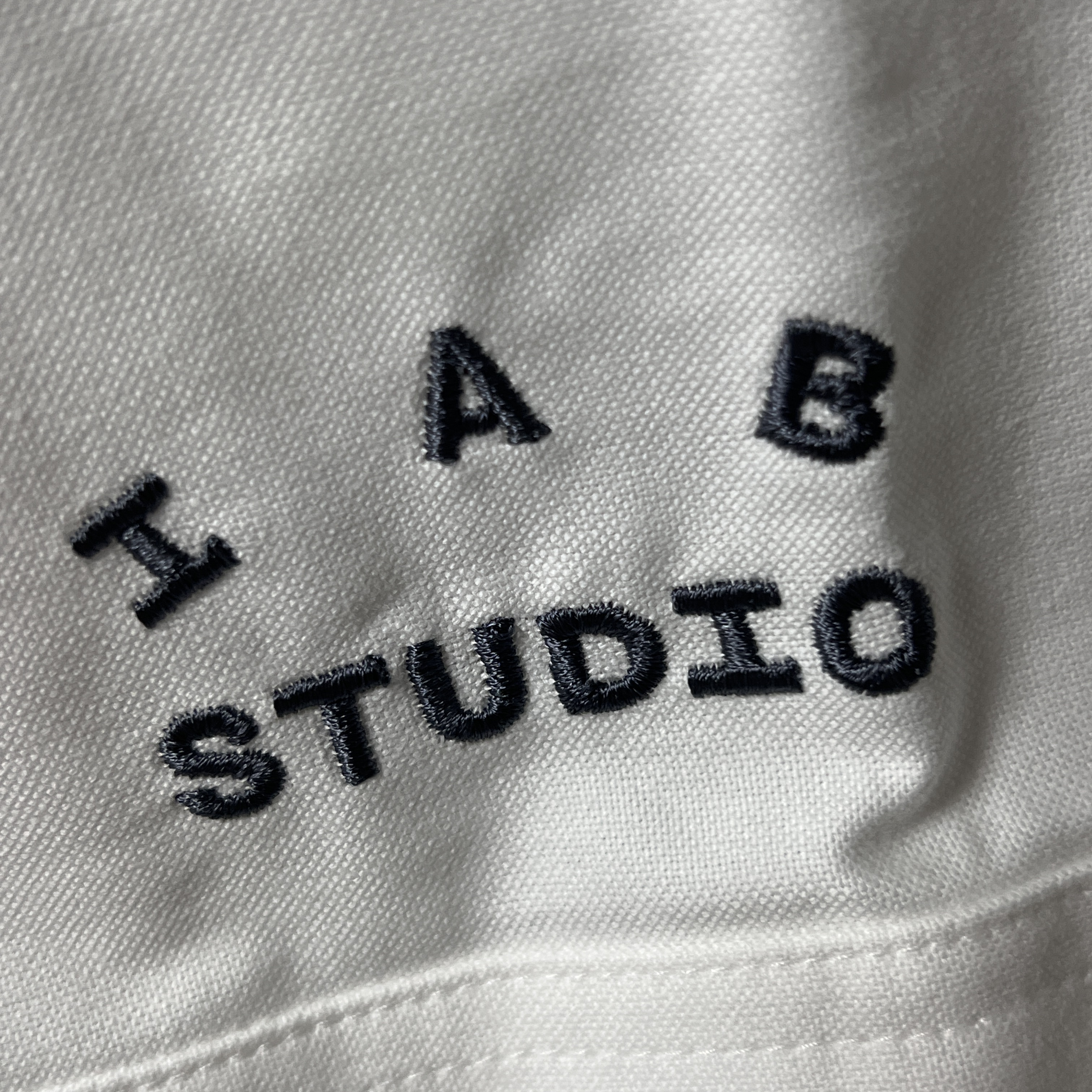 IAB Studio Work Shirt White - 23FW 착용 스타일 - 2