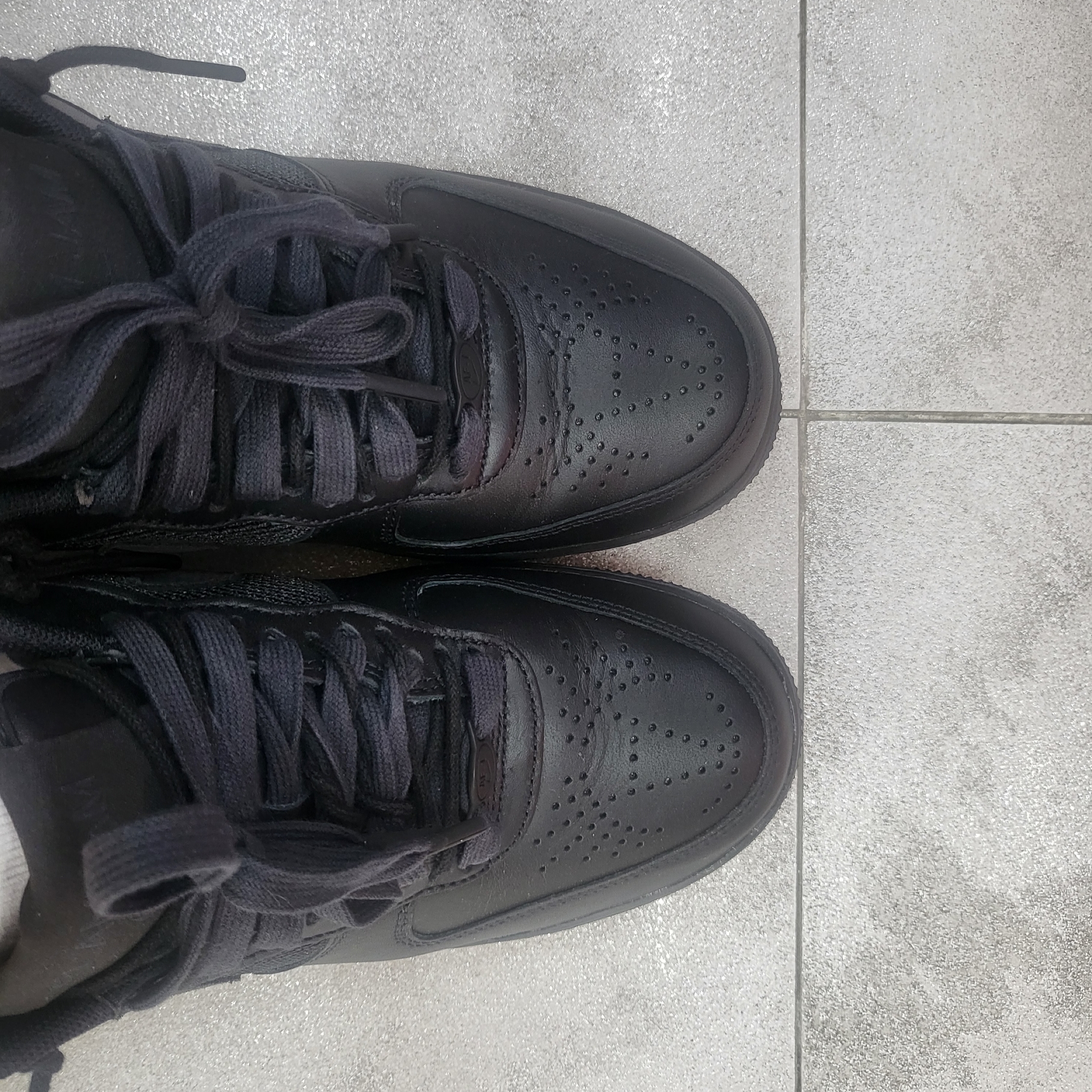 Nike x Slam Jam Air Force 1 Low SP Black Off Noir 착용 스타일 - 2