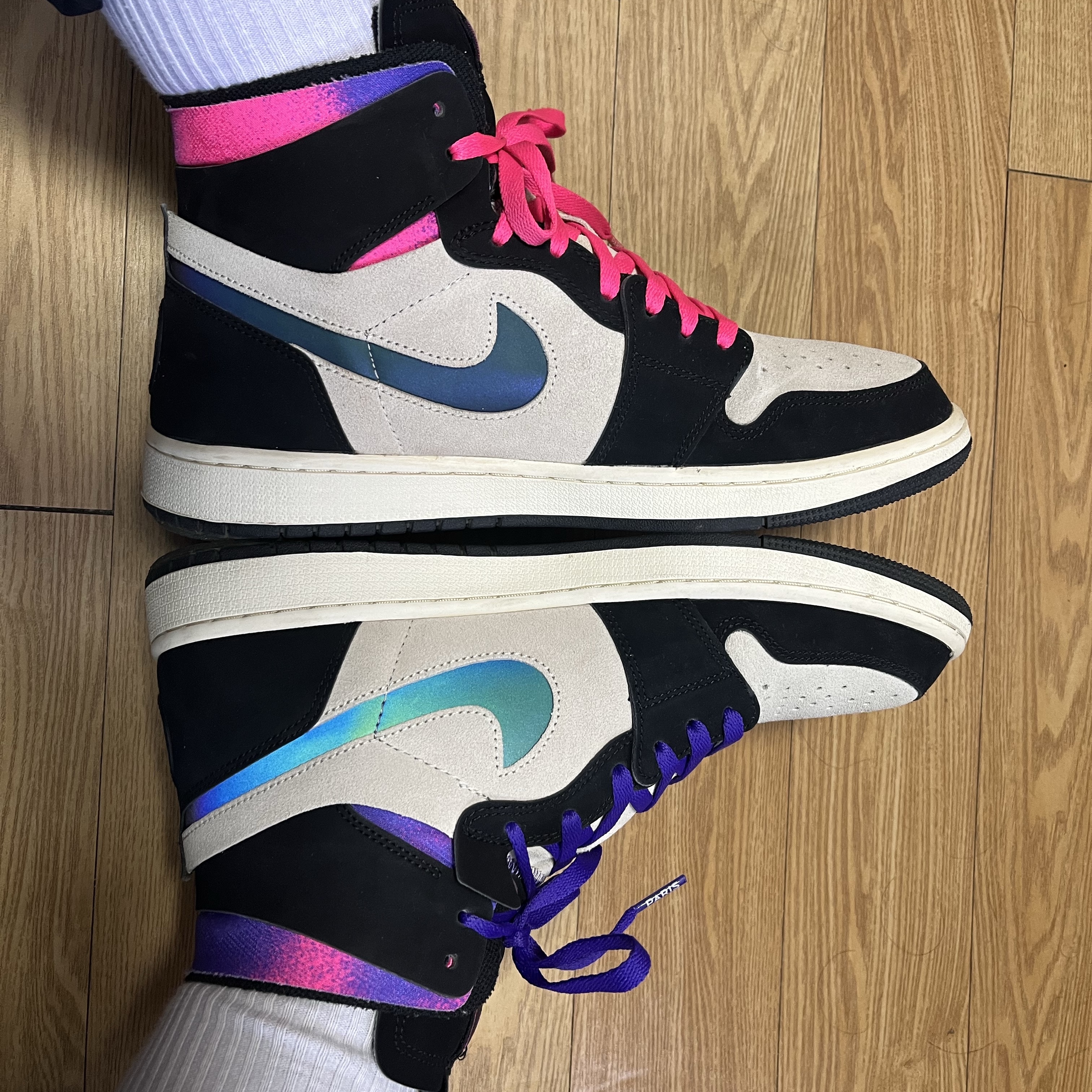 Jordan 1 x Paris Saint-Germain Zoom Air CMFT, Nike Dunk Low Retro PRM University Red Black 착용 스타일 - 3