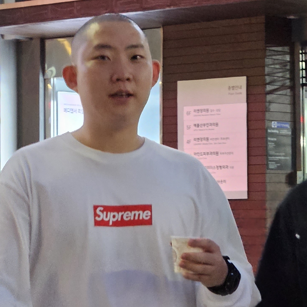 KREAM 프로필 이미지