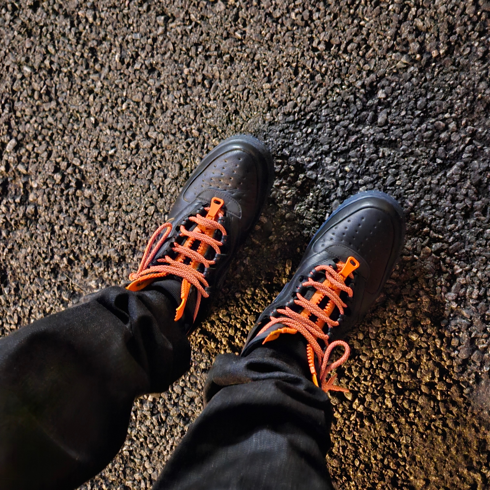Nike Air Force 1 Winter Gore-Tex Black 착용 스타일 - 2