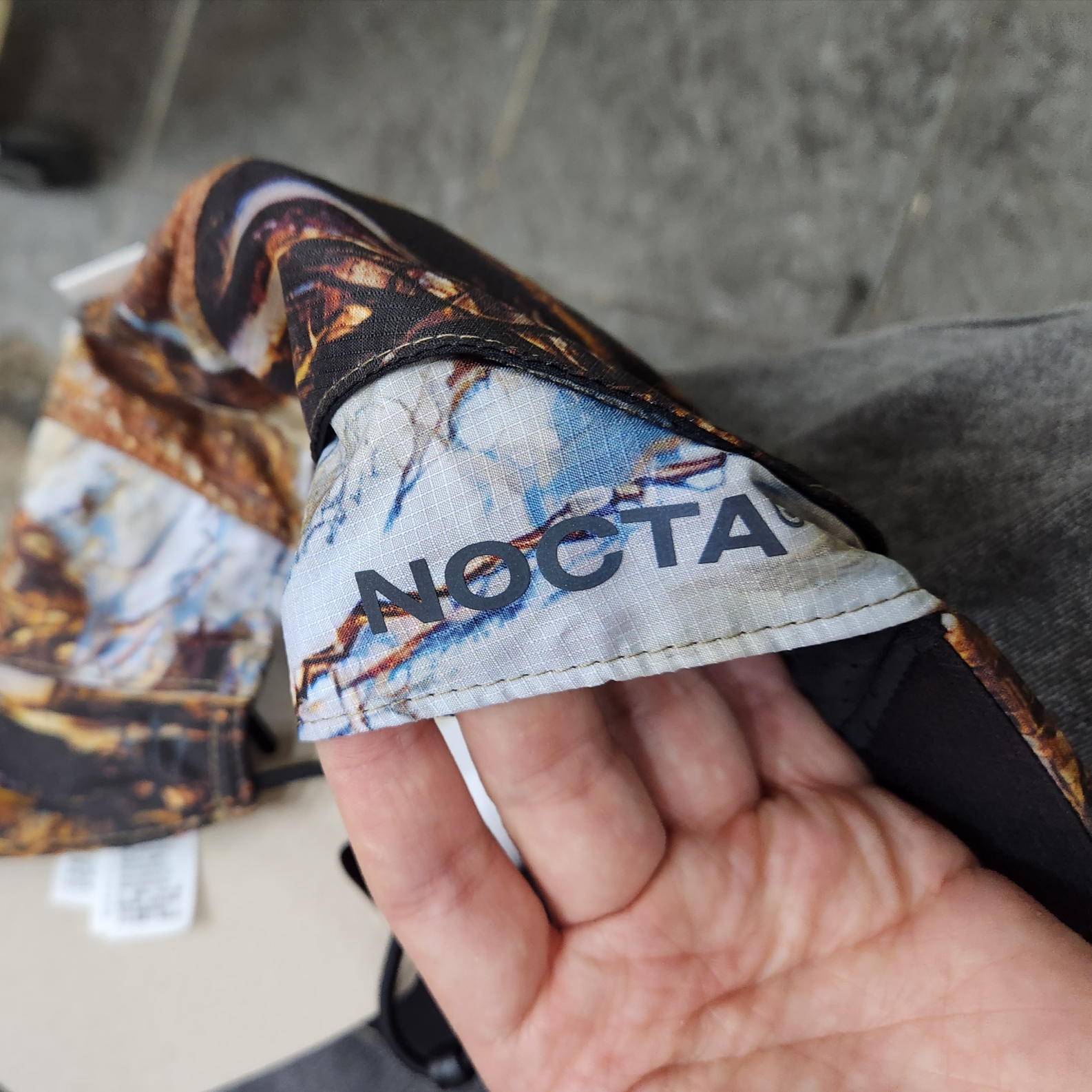 Nike x Drake Nocta NRG Cap Camo 착용 스타일 - 2