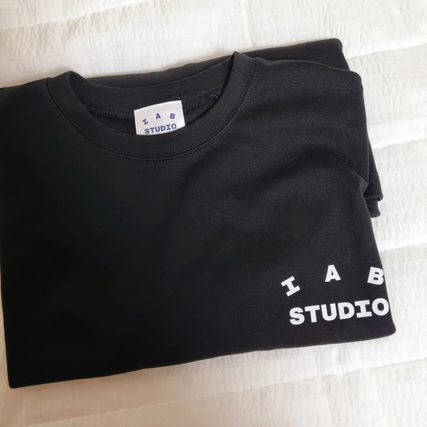 IAB Studio Long Sleeve Black - 23FW 착용 스타일 - 1