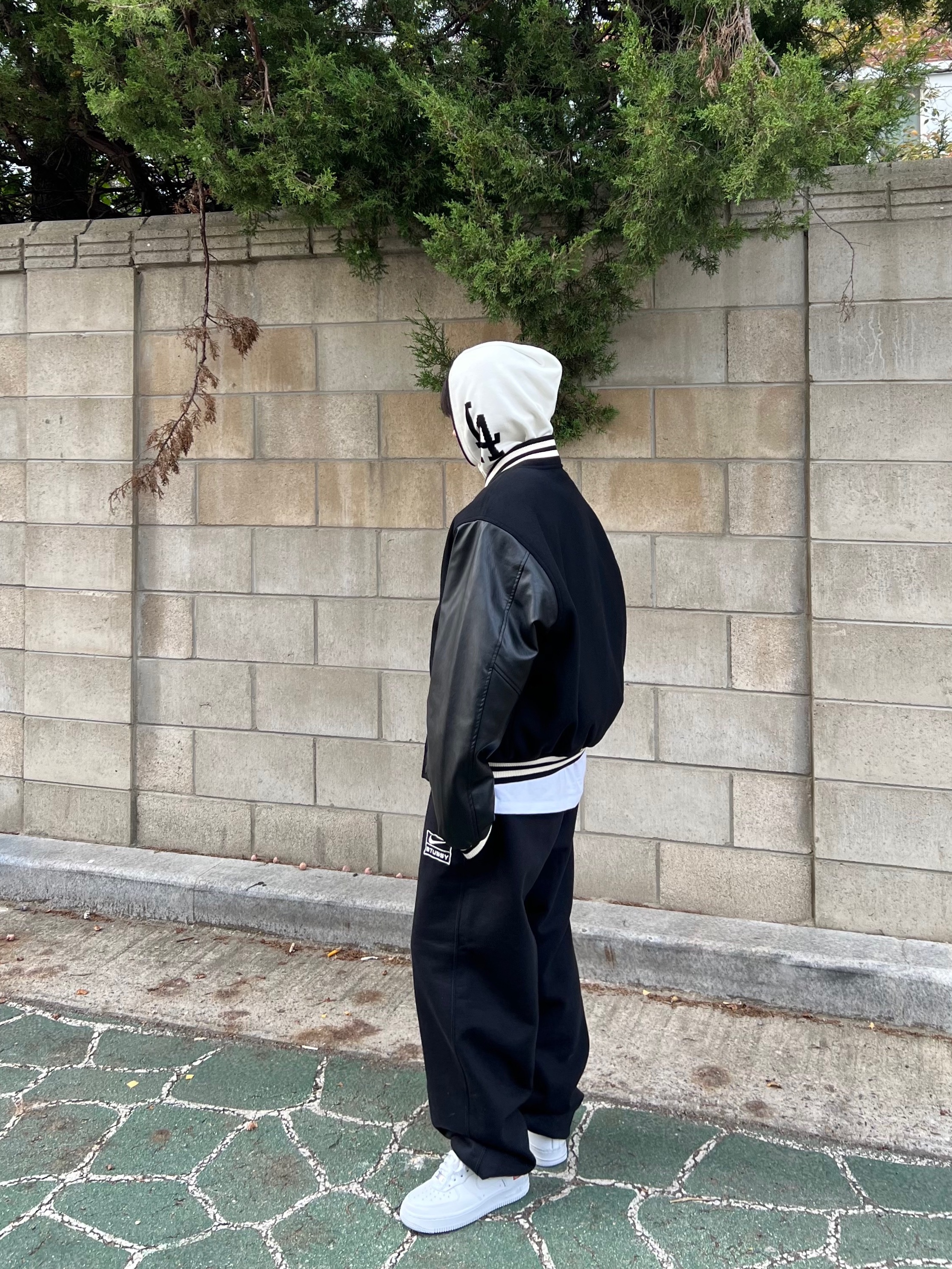 Nike x Stussy NRG RA Washed Fleece Pants Black (DN4030-010), Nike x Supreme Air Force 1 Low White 착용 스타일 - 2