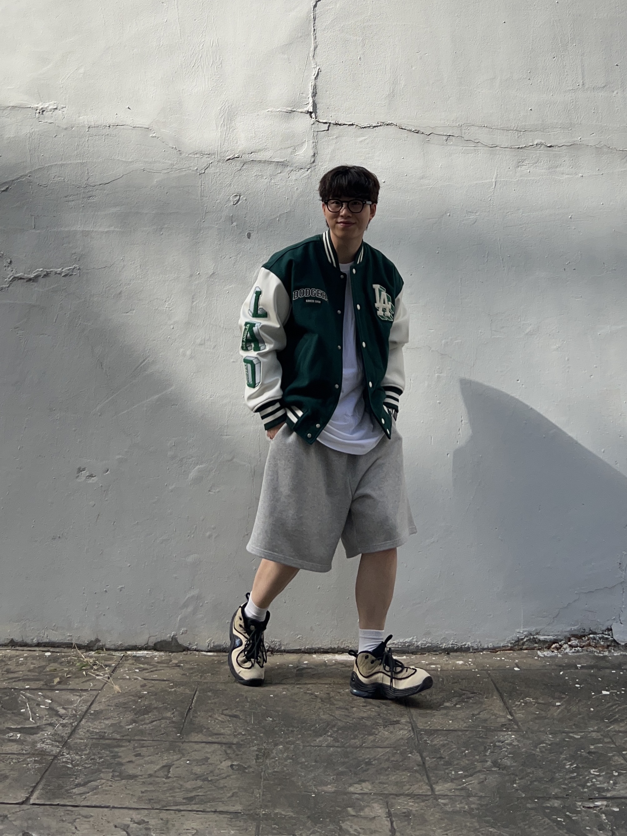 Nike x Stussy Air Penny II Rattan and Limestone 착용 스타일 - 2