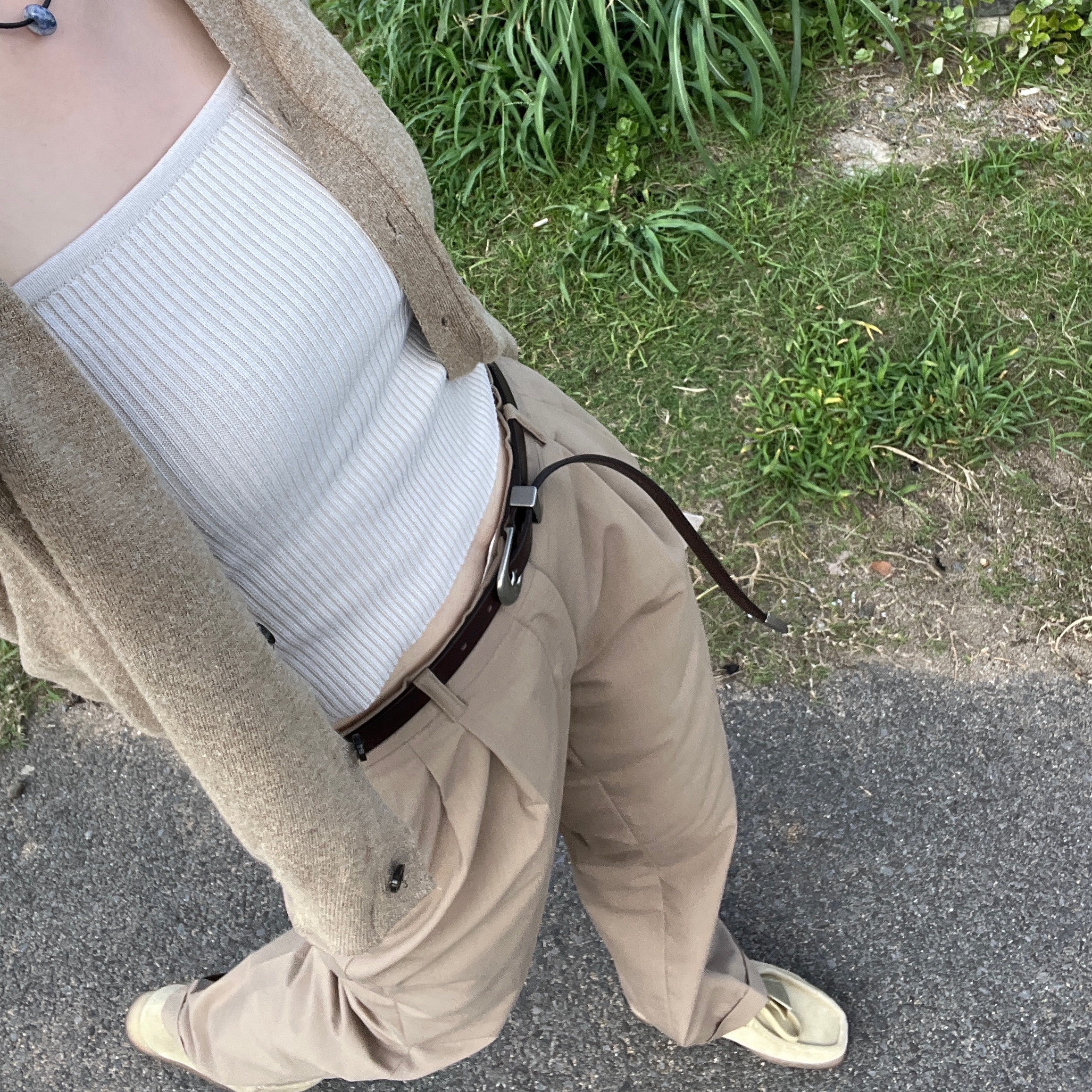 (W) Clarks Wallabee Maple Suede, Clarks Wallabee Maple Suede 착용 스타일 - 1