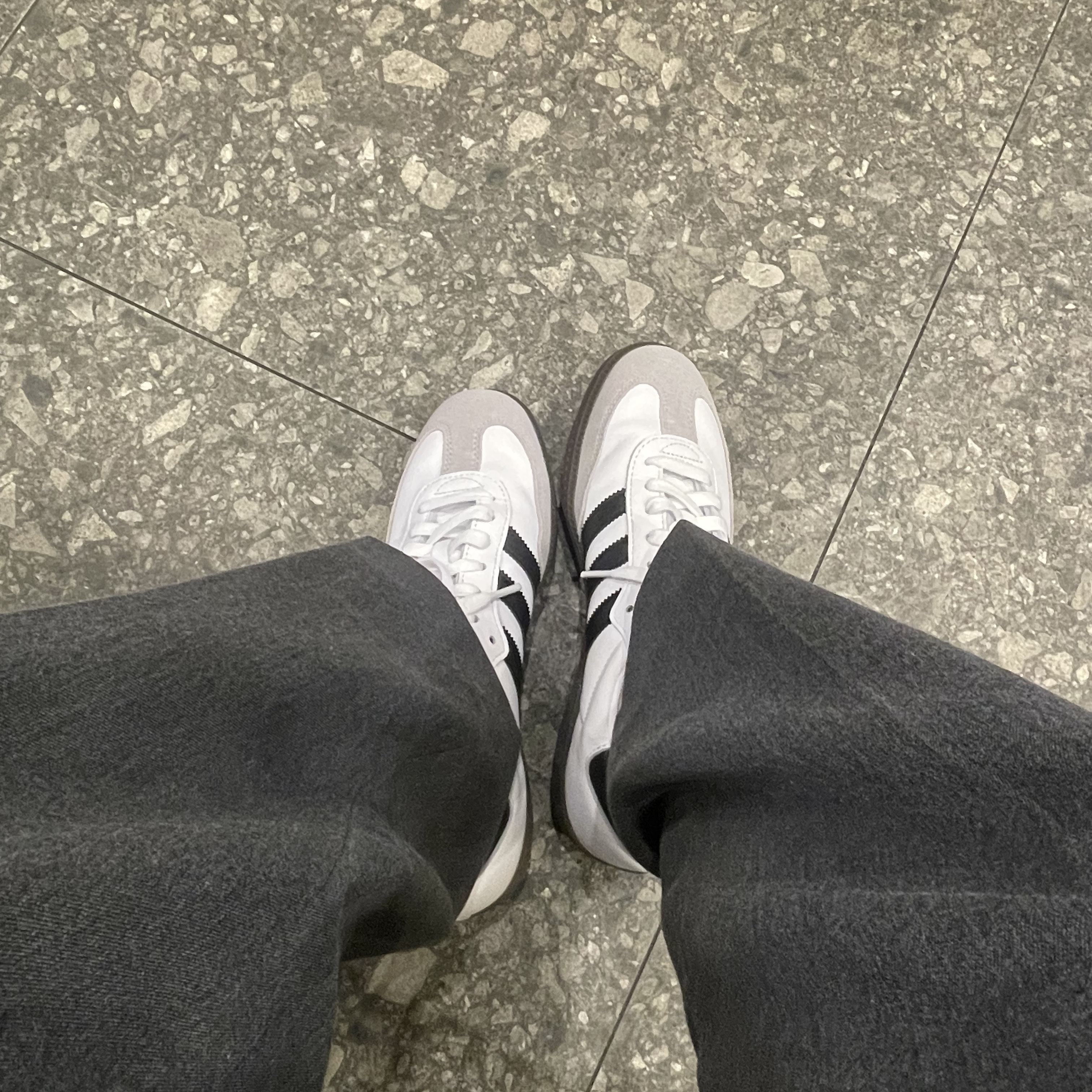 Adidas Samba OG Cloud White 착용 스타일
