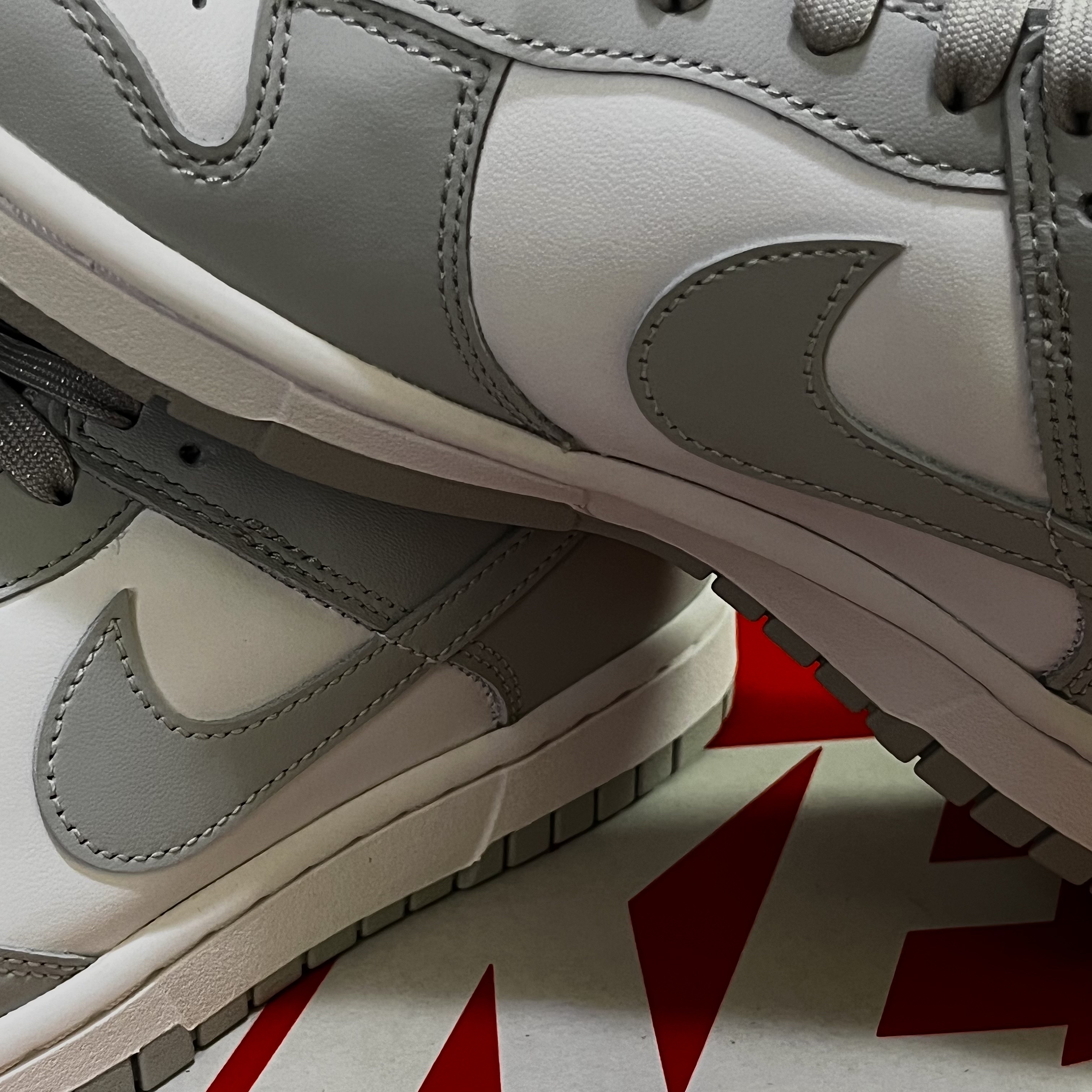 Nike Dunk Low Retro Grey Fog 착용 스타일