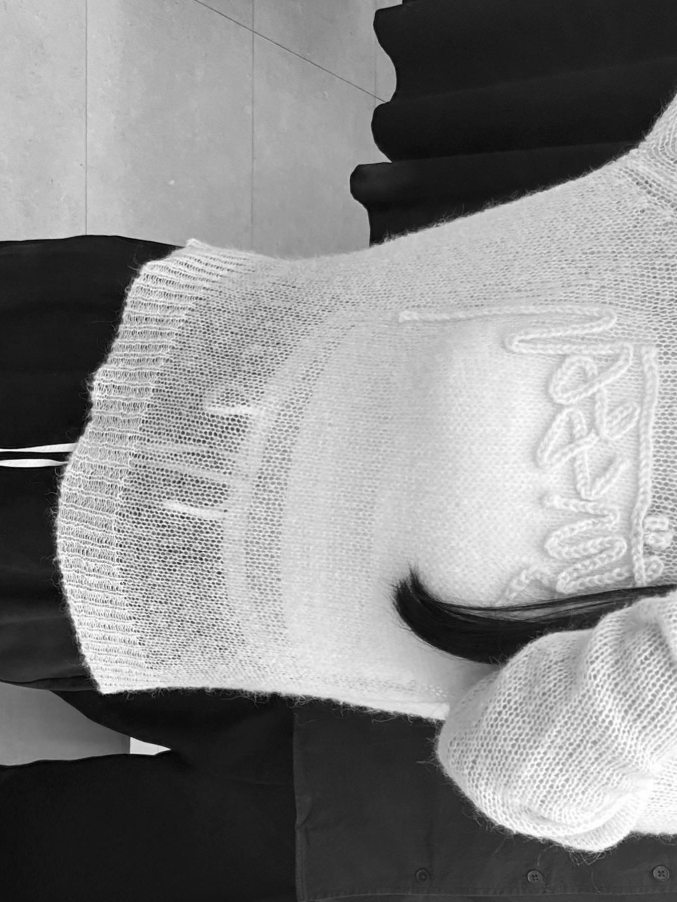 Stussy Loose Knit Logo Sweater Bone 착용 스타일