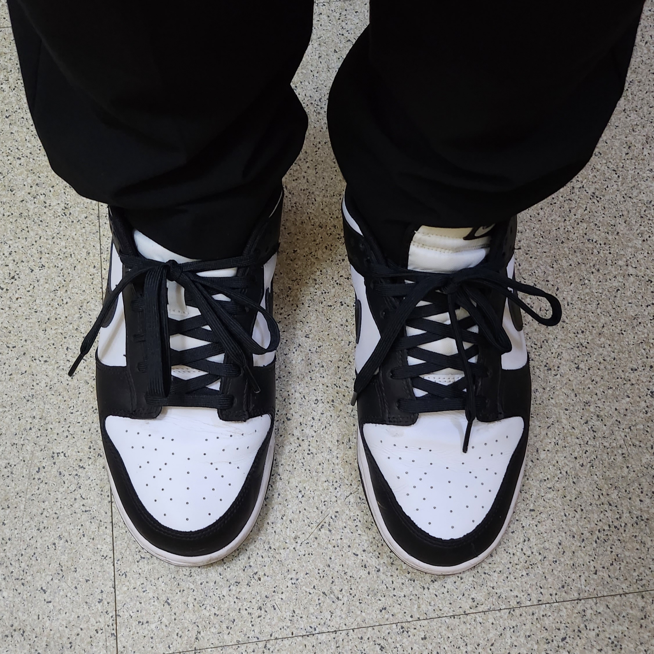 Nike Dunk Low Retro Black 착용 스타일