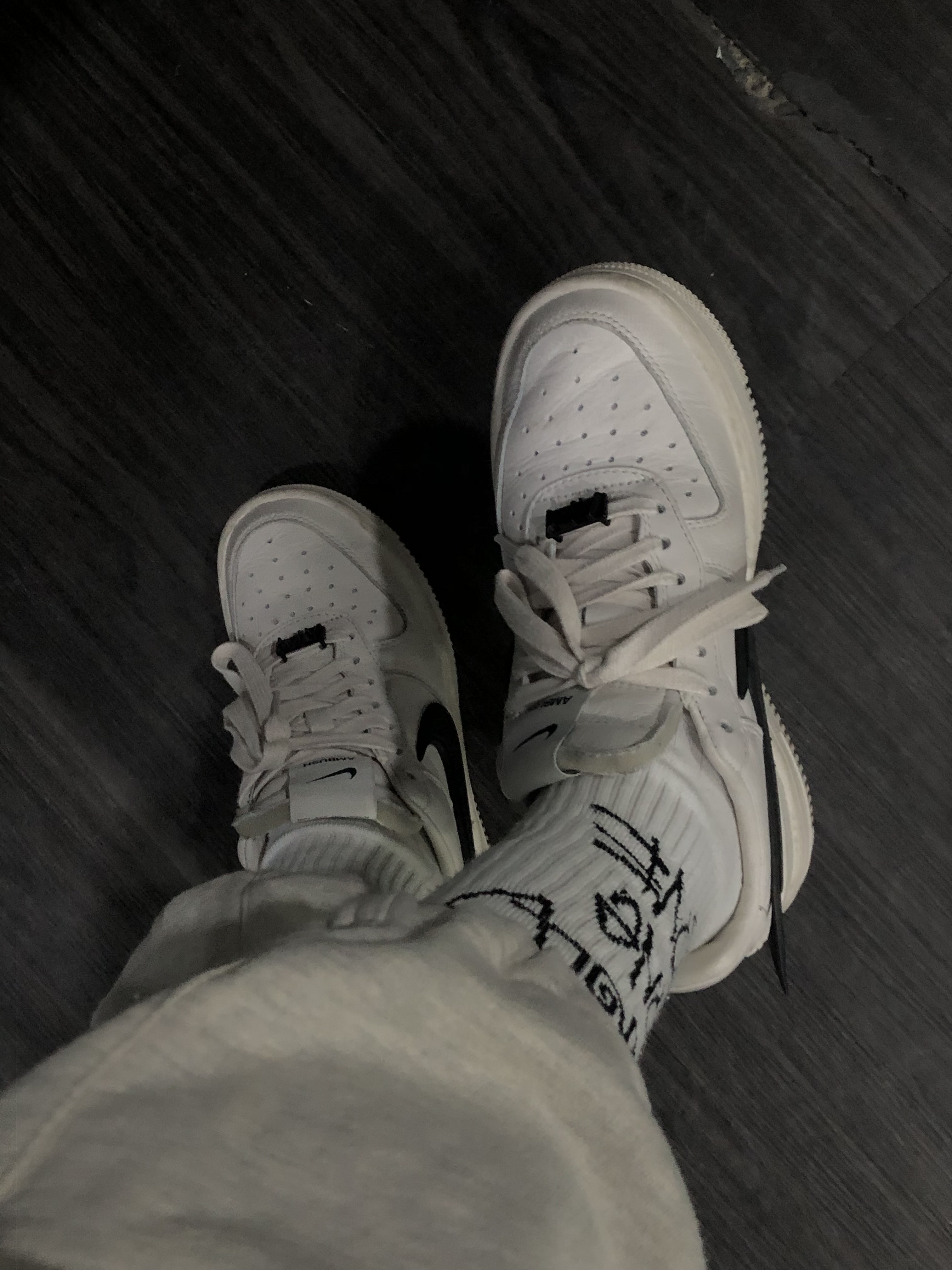 Nike x Ambush Air Force 1 Low SP Phantom 착용 스타일