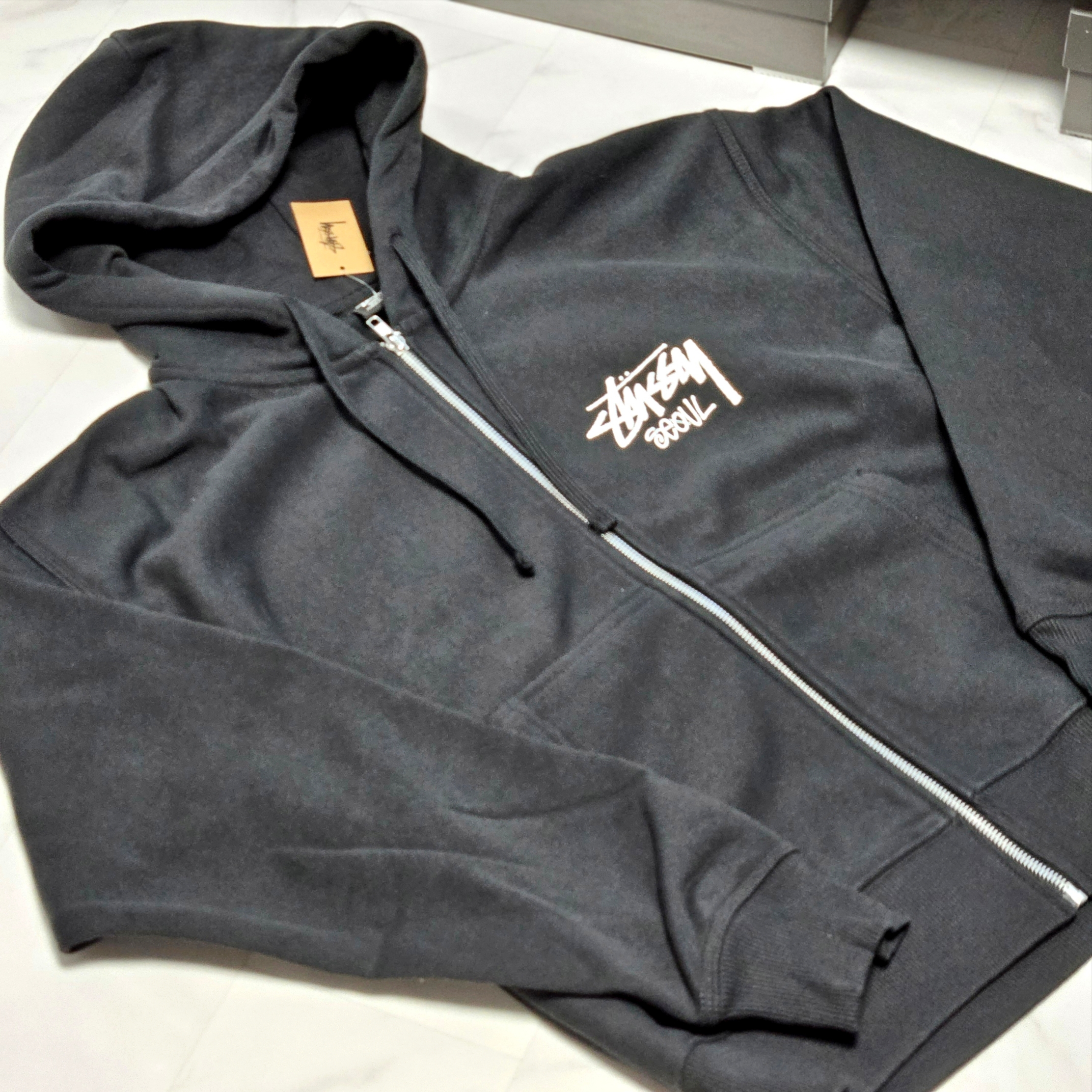 Stussy Stock Seoul Zip Hood Black 2023 착용 스타일 - 9