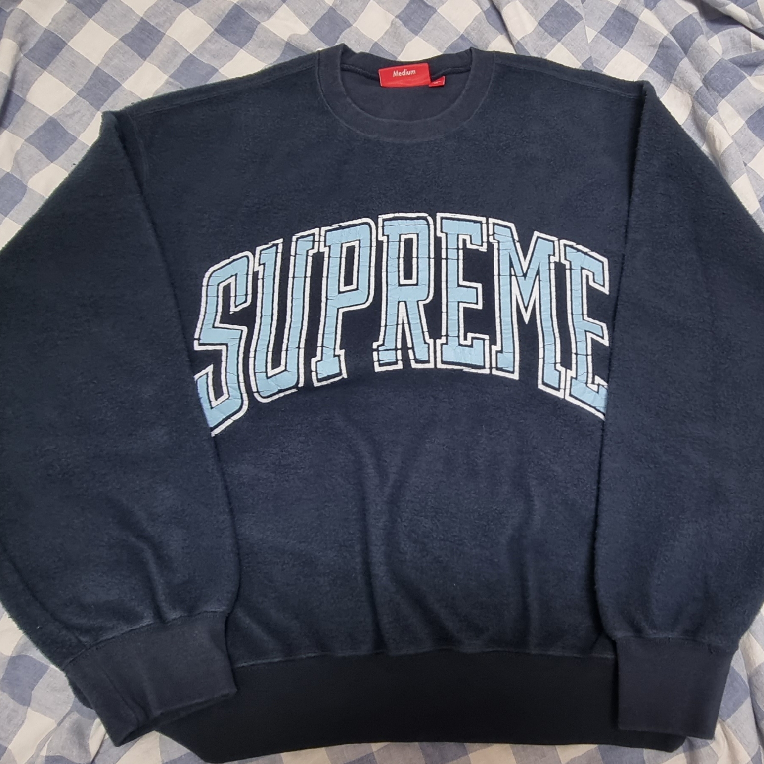 Supreme Inside Out Crewneck Navy - 23FW 착용 스타일