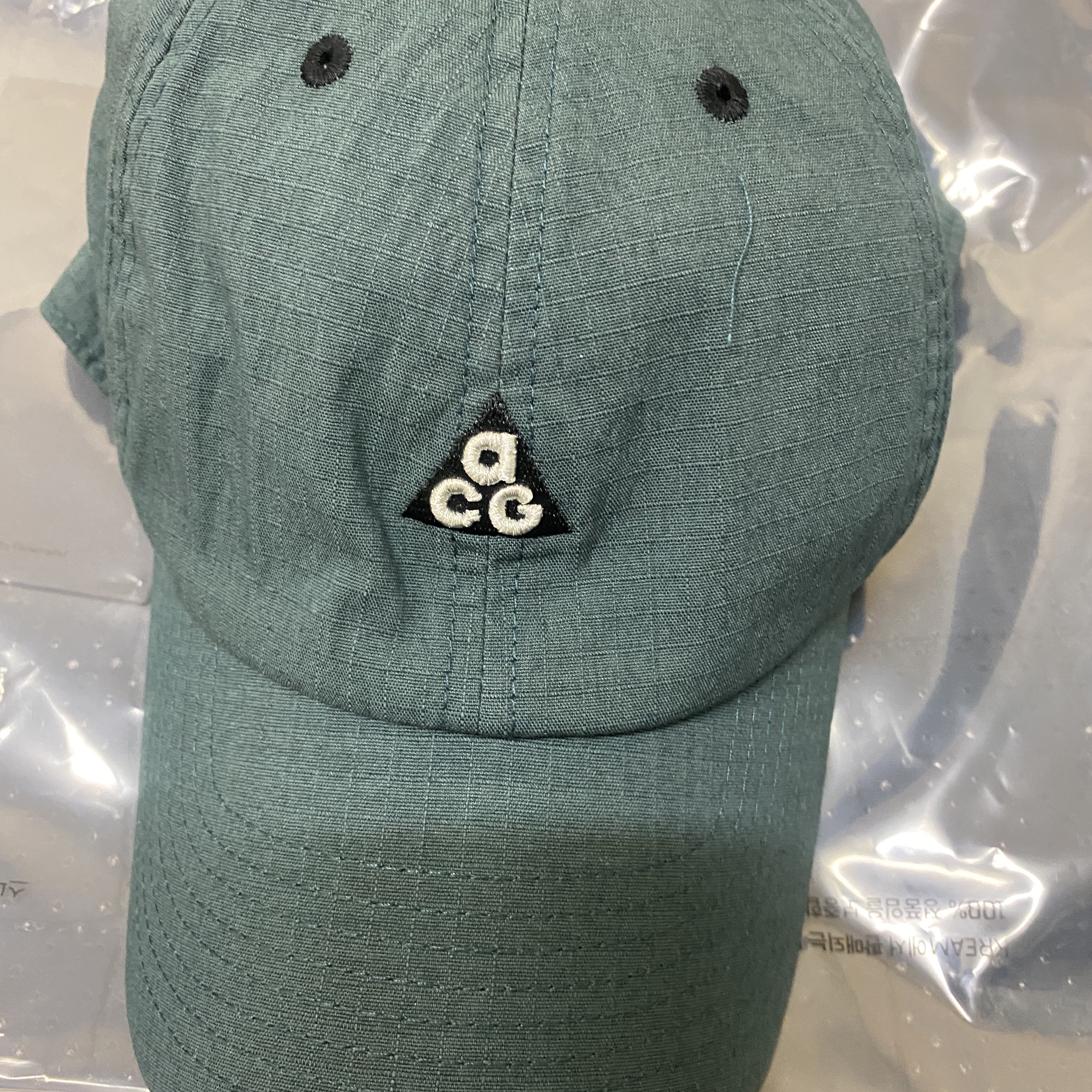 Nike ACG Heritage 86 Cap Faded Spruce 착용 스타일
