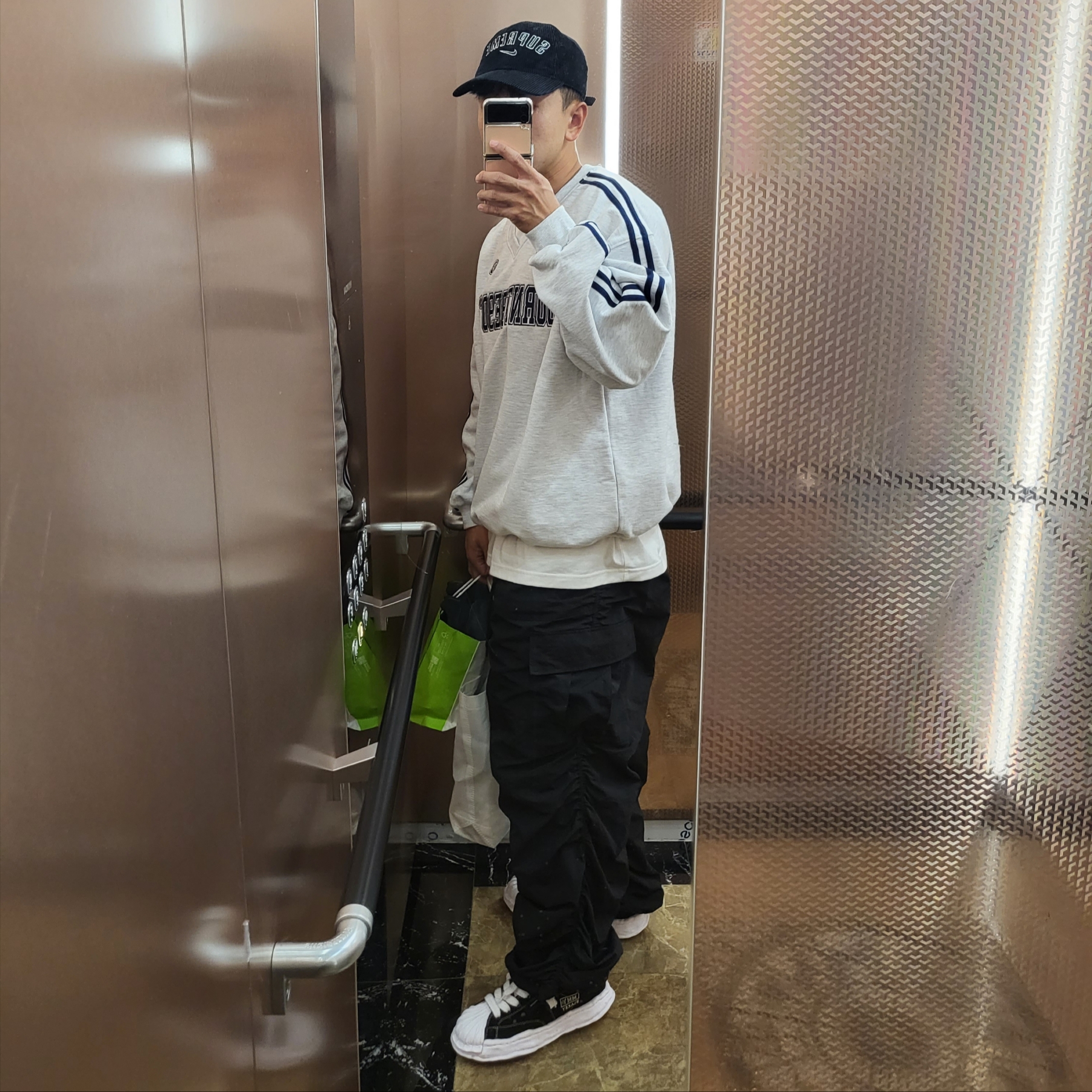 Maison Mihara Yasuhiro Blakey OG Sole Canvas Low-top Sneakers Black White, Supreme x Nike Arc Corduroy 6-Panel Black - 22SS 착용 스타일 - 4