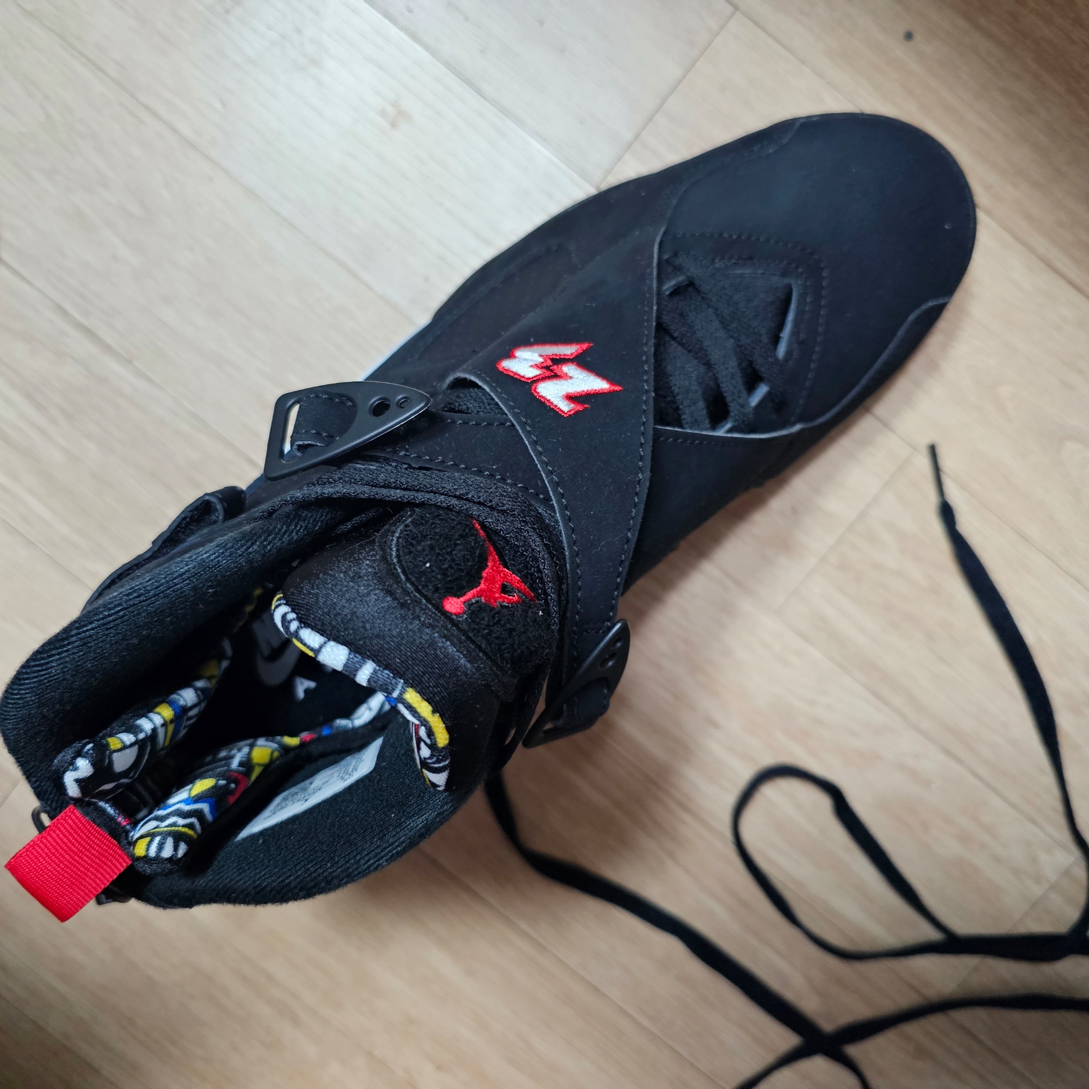 Jordan 8 Retro Playoffs 2023 착용 스타일 - 1