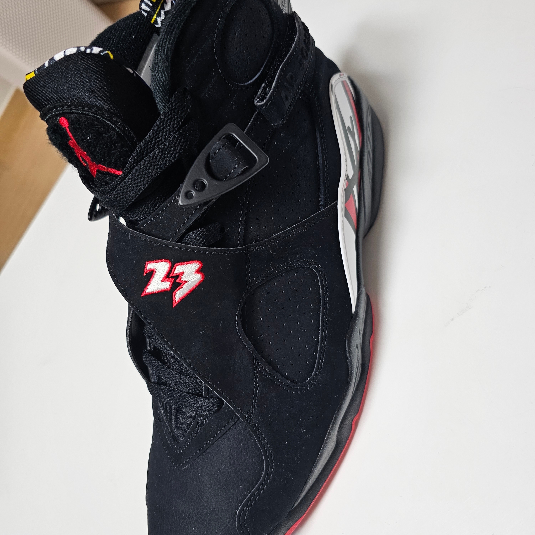 Jordan 8 Retro Playoffs 2023 착용 스타일 - 2