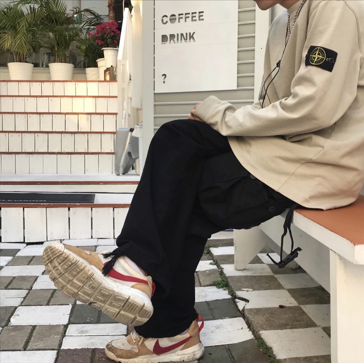 Nike x Tom Sachs Mars Yard Shoe 2.0 Space Camp 착용 스타일