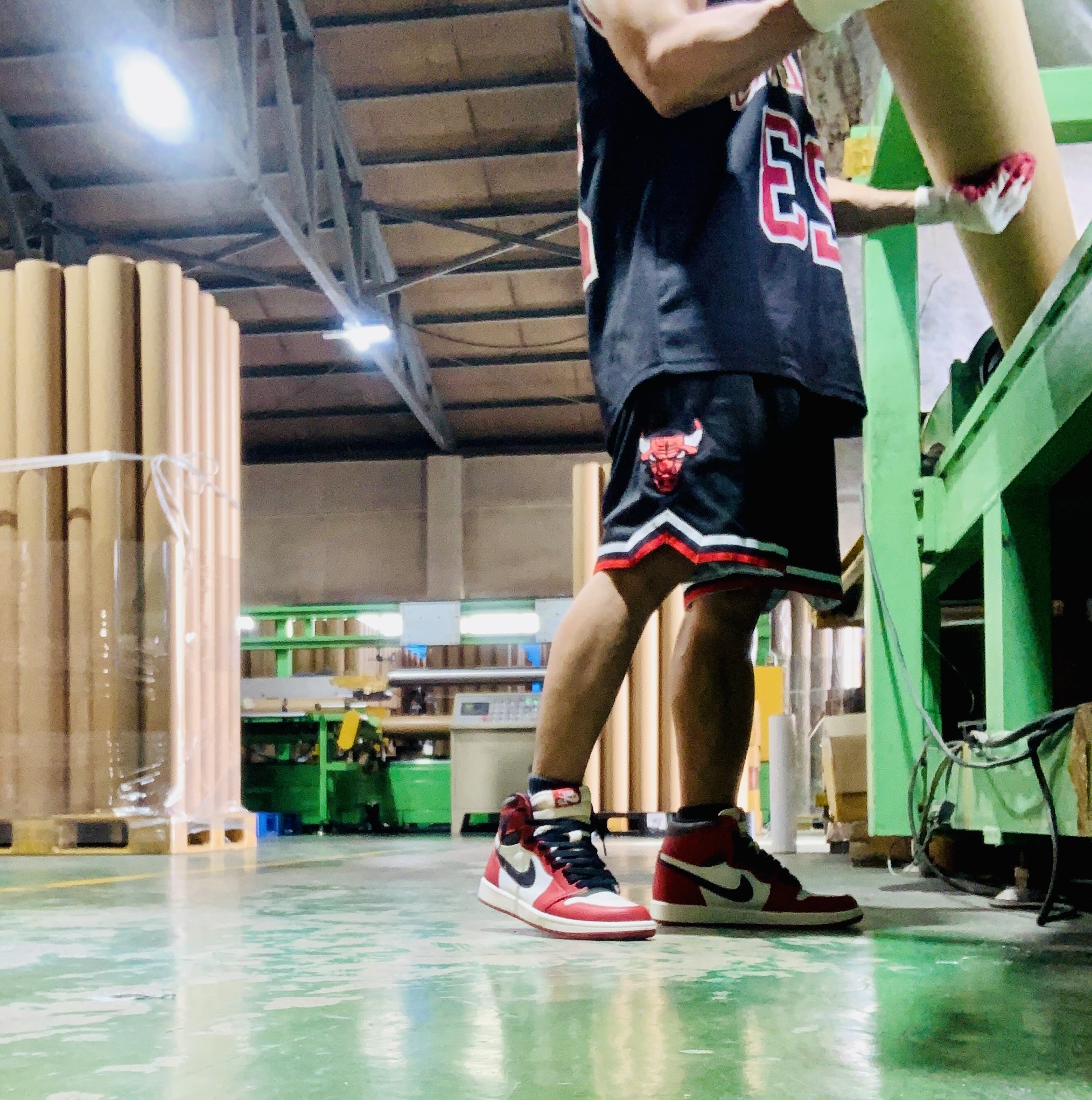 Jordan 1 Retro High OG Chicago 2022 착용 스타일 - 5