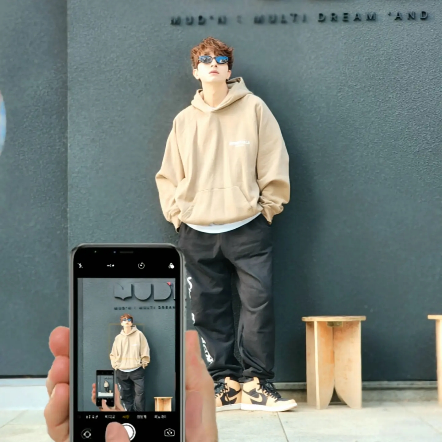Essentials Hoodie Oak - 22SS, Jordan 1 Retro High OG Vachetta Tan 착용 스타일 - 1
