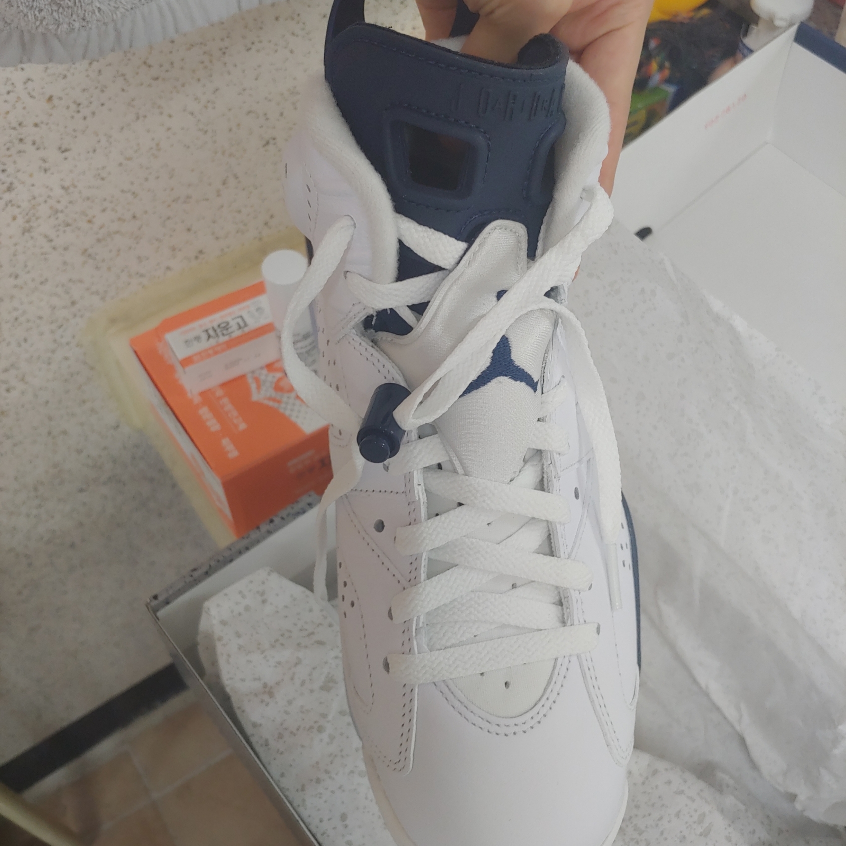 Jordan 6 Retro Midnight Navy 착용 스타일