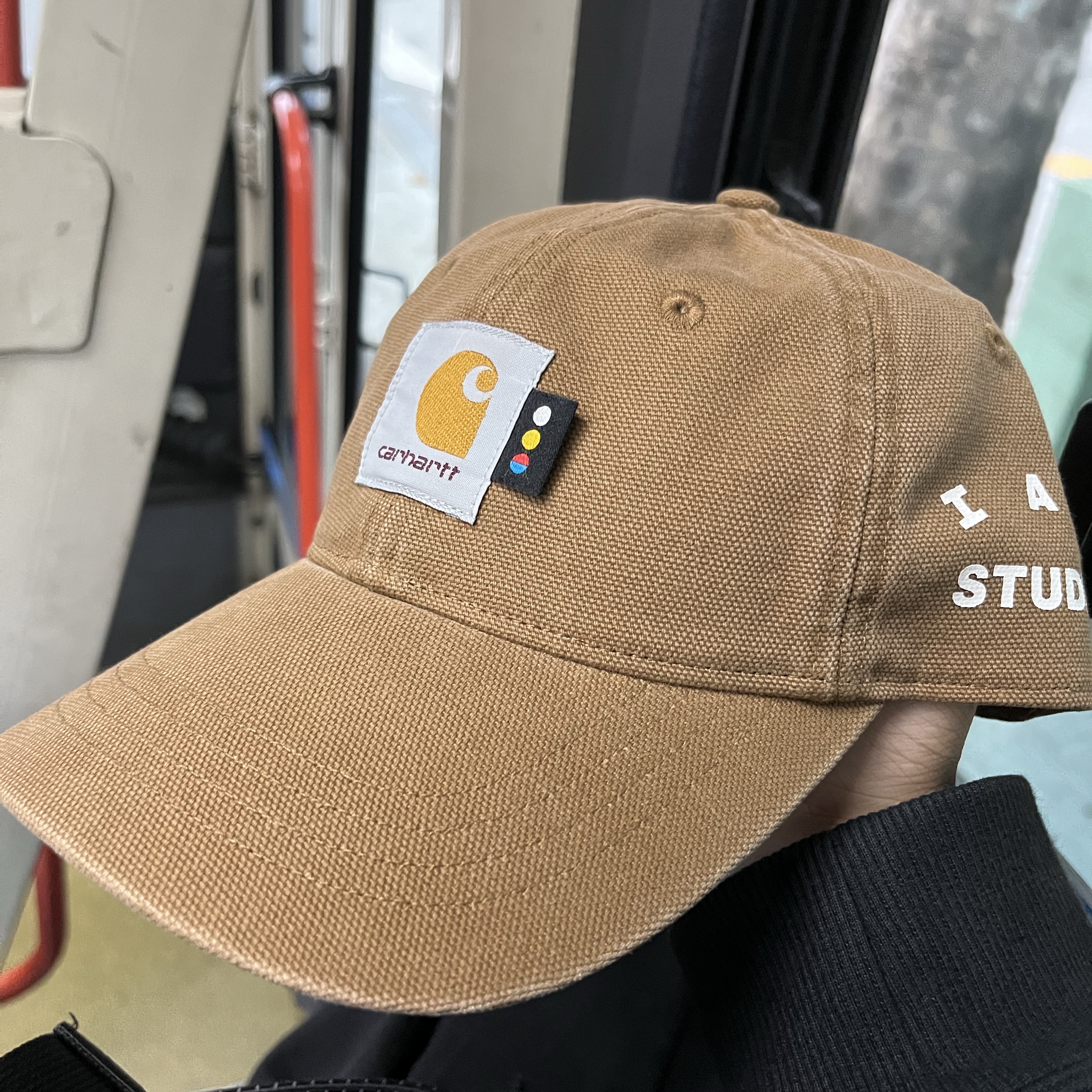 Carhartt WIP x IAB Studio Canvas 6-Panel Cap Hamilton Brown 착용 스타일