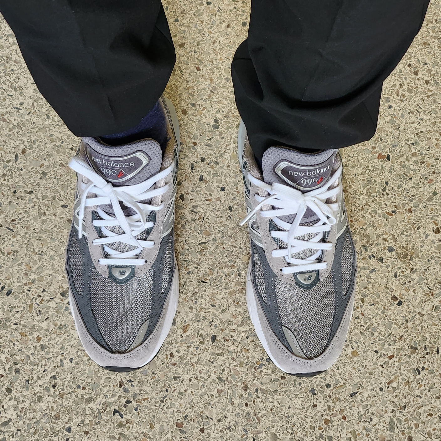 New Balance 990v6 Made in USA Grey - D Standard 착용 스타일
