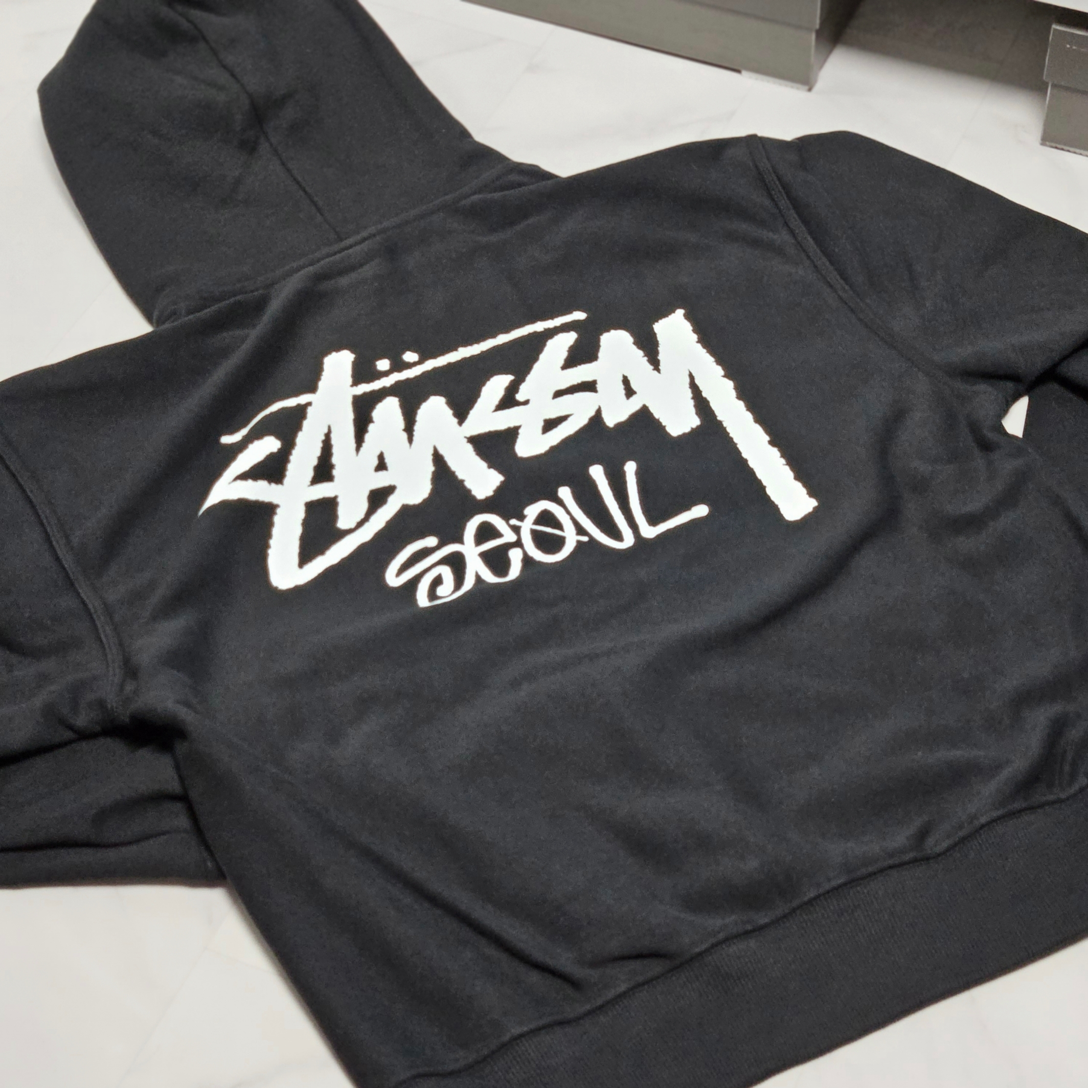 Stussy Stock Seoul Zip Hood Black 2023 착용 스타일 - 7