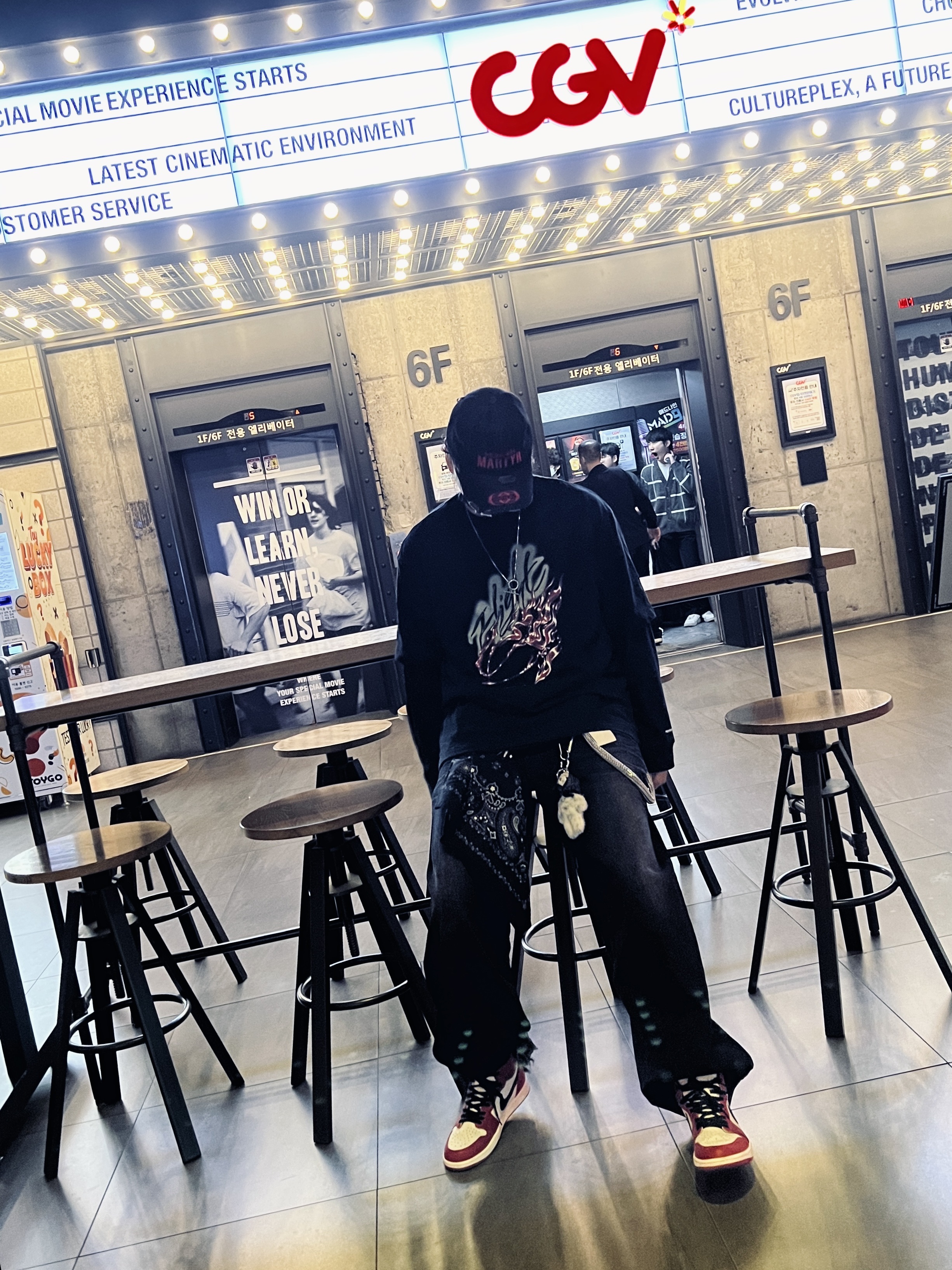 Jordan x Travis Scott T-Shirt Black - US/EU, Nike x Peaceminusone LS T-Shirt Black (DR0098-010) 착용 스타일 - 1
