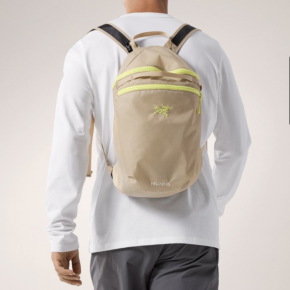 Arc'teryx Heliad 15 Backpack Wicker Sprint 착용 스타일 - 2