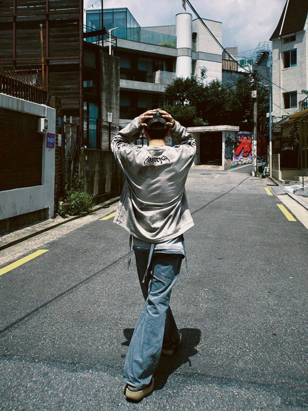 Project G/R Furious Logo Applique L/S T-Shirt Grey - 10 Corso Como Exclusive 착용 스타일 - 1