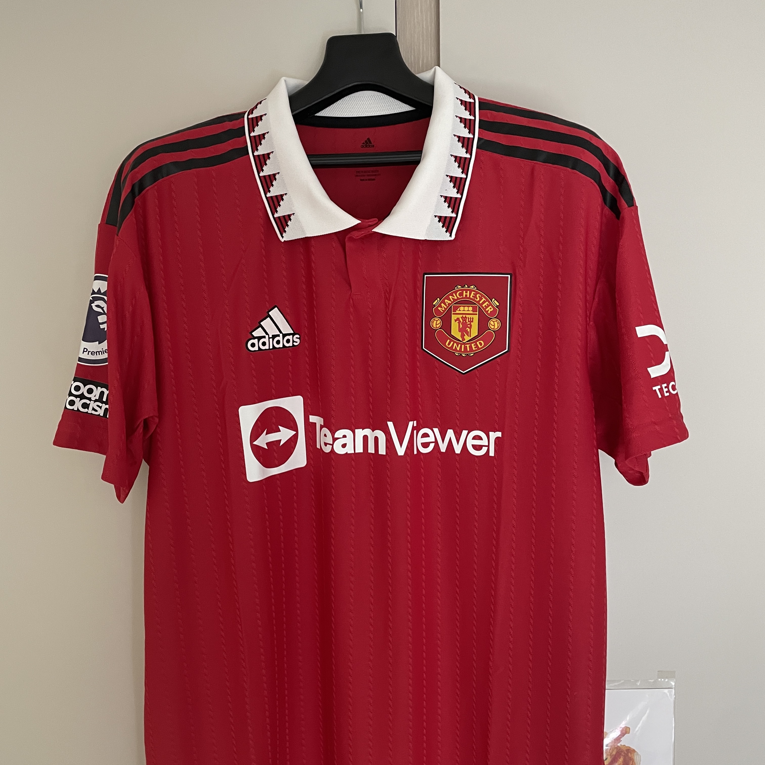 Adidas Manchester United 2022/23 Home Authentic Jersey Real Red  - US Sizing (Non Marking Ver.) 착용 스타일