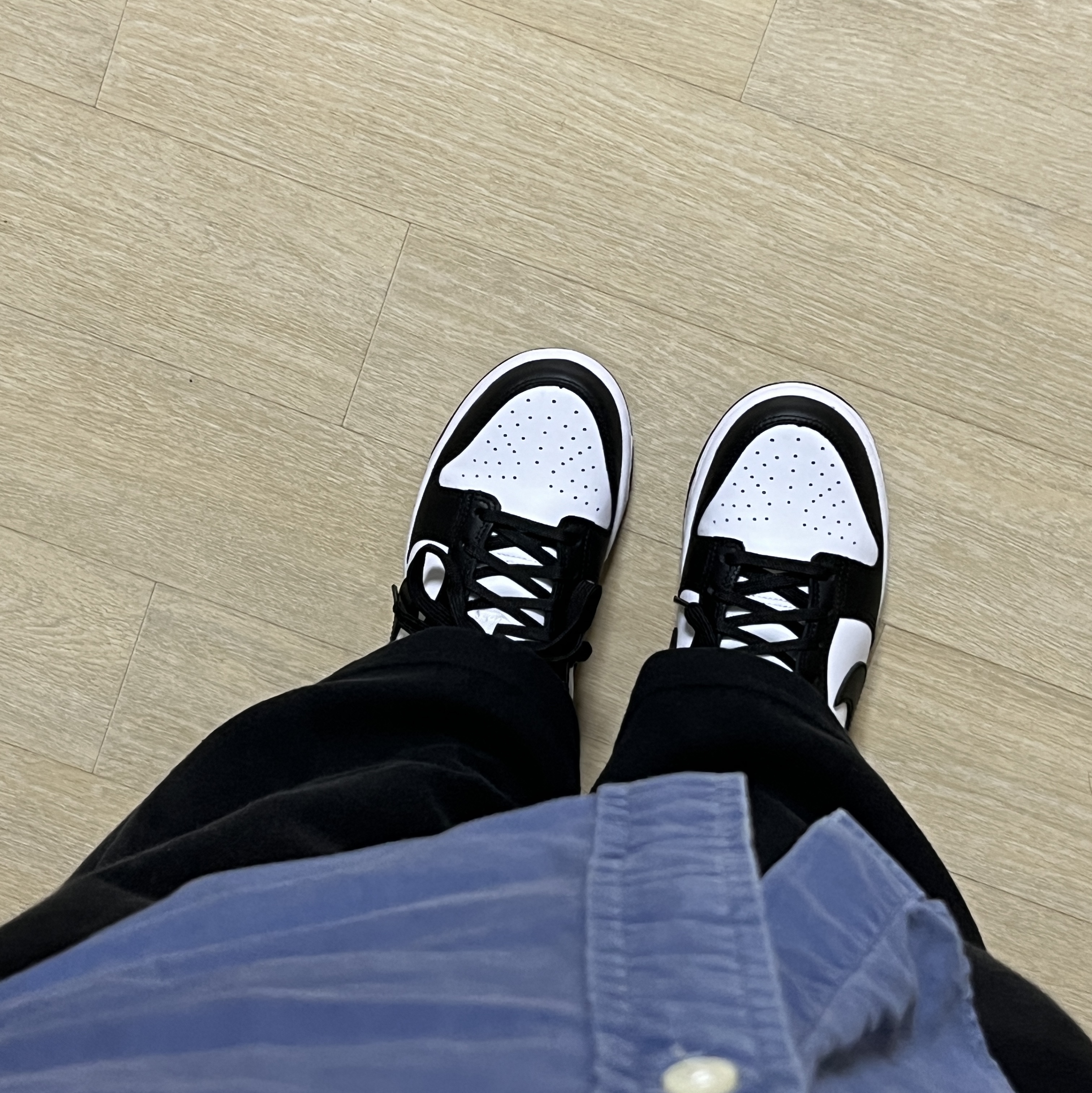 (W) Nike Dunk Low Black 착용 스타일