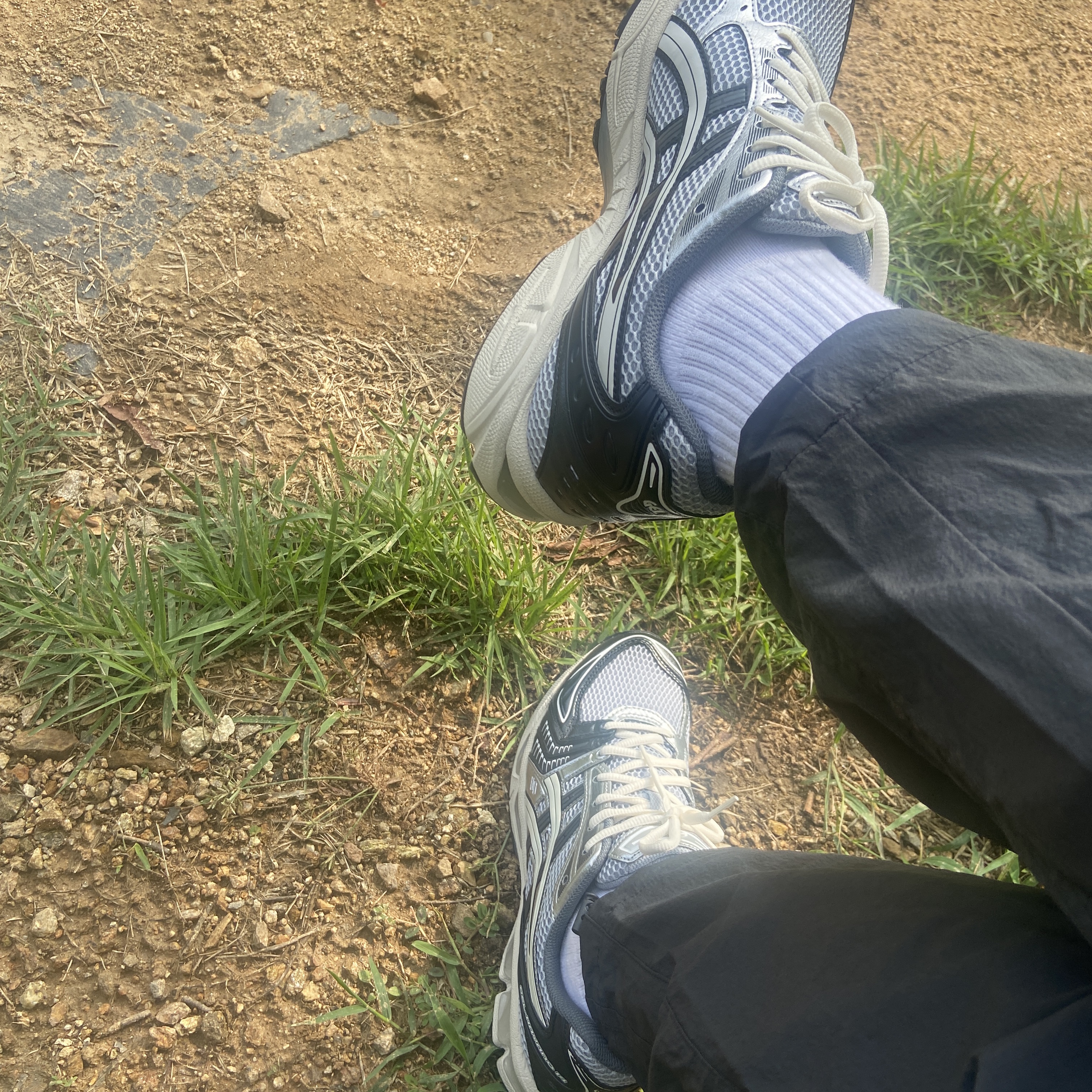 Asics Gel-Kayano 14 Black Glacier Grey 착용 스타일 - 3