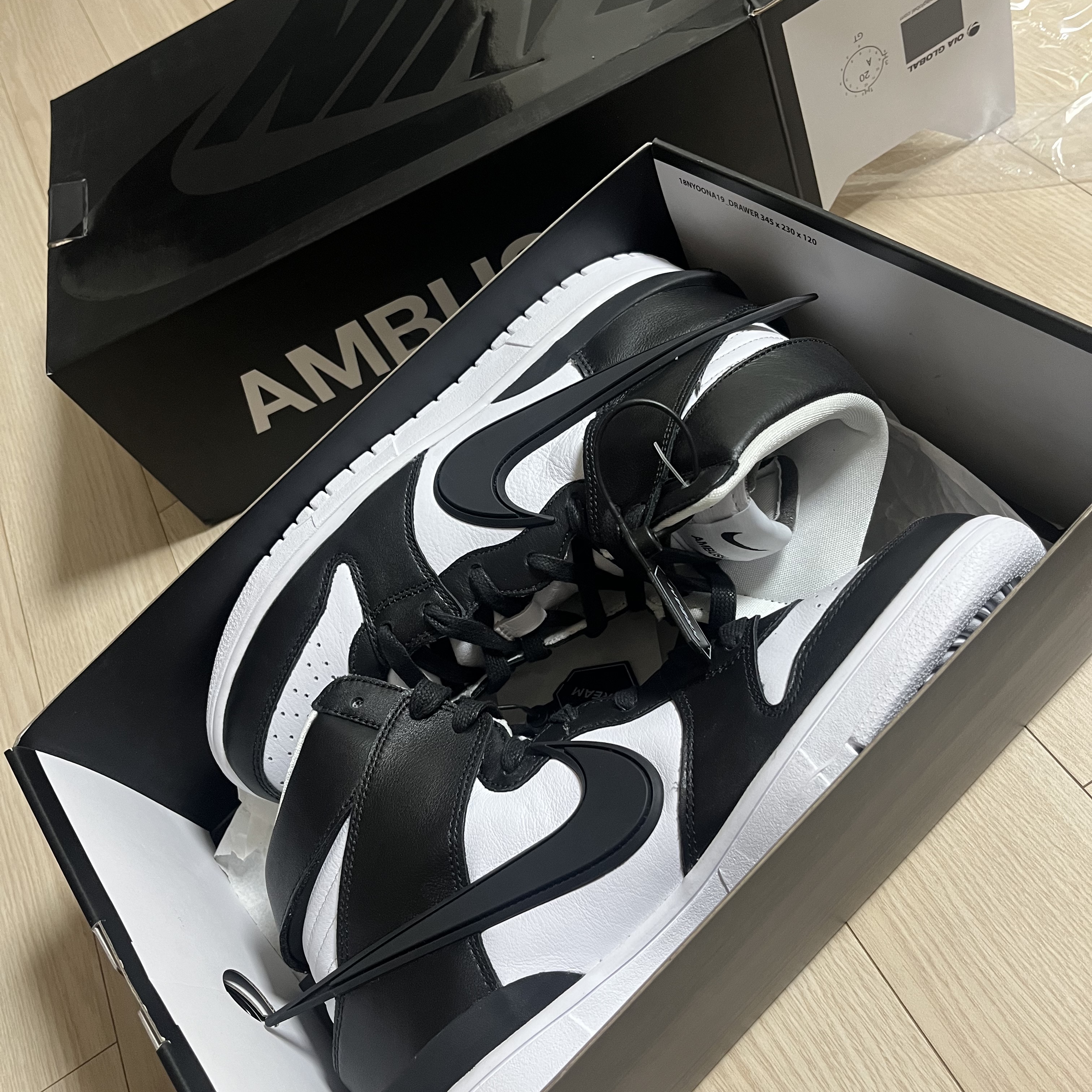 Nike x Ambush Dunk High Black 착용 스타일