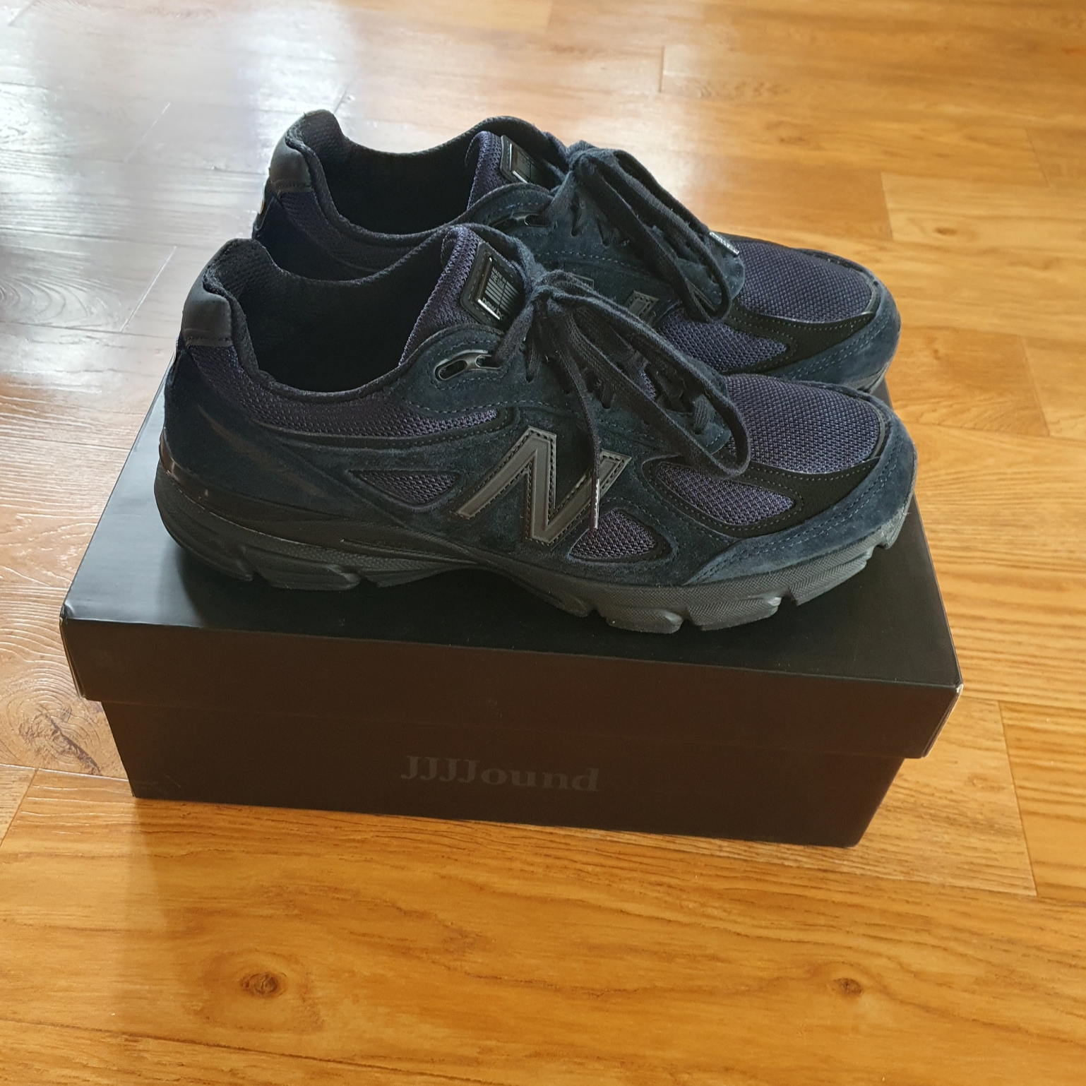 New Balance x JJJJound 990v4 Navy 착용 스타일