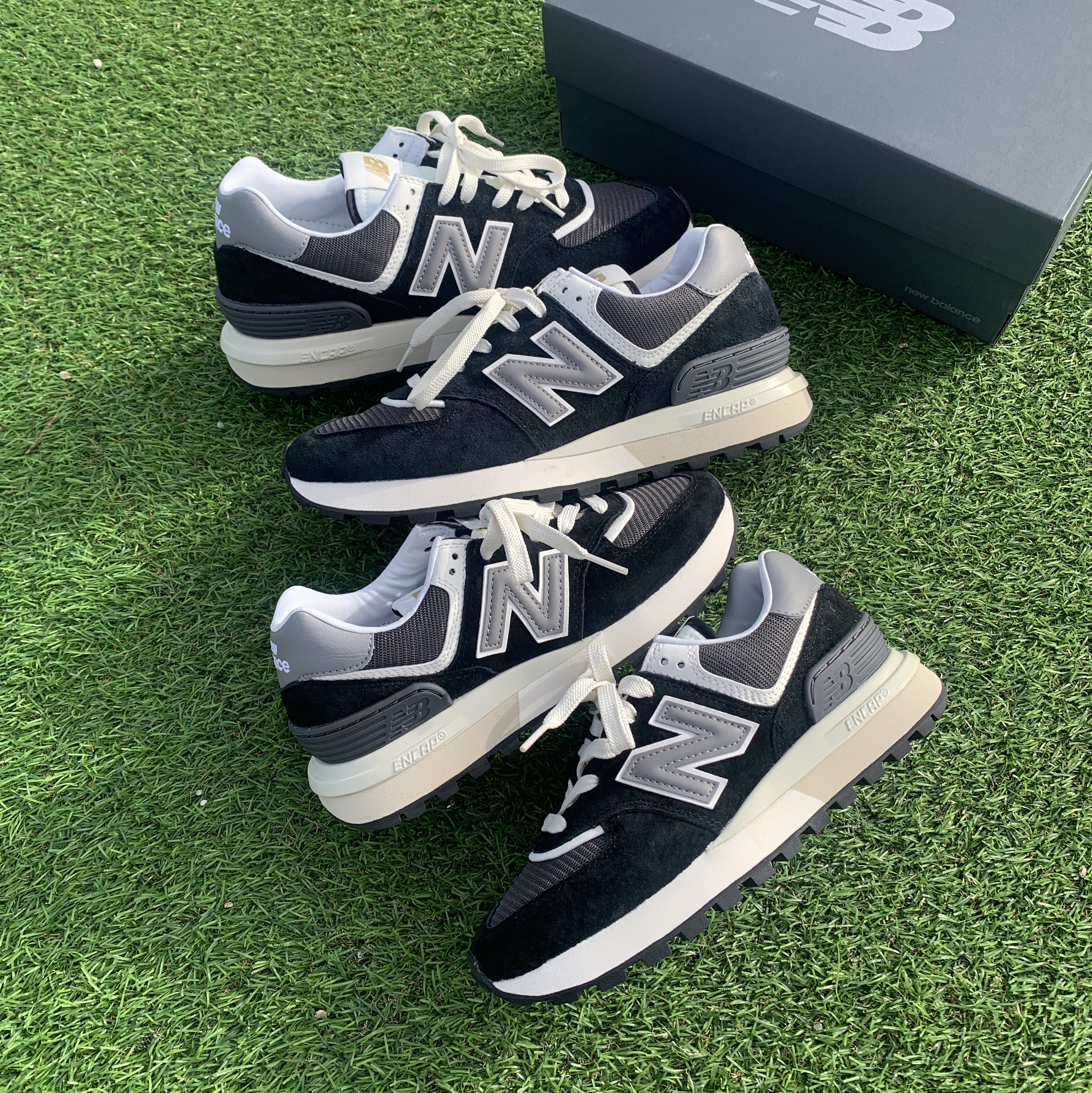 New Balance 574 Legacy Black 착용 스타일