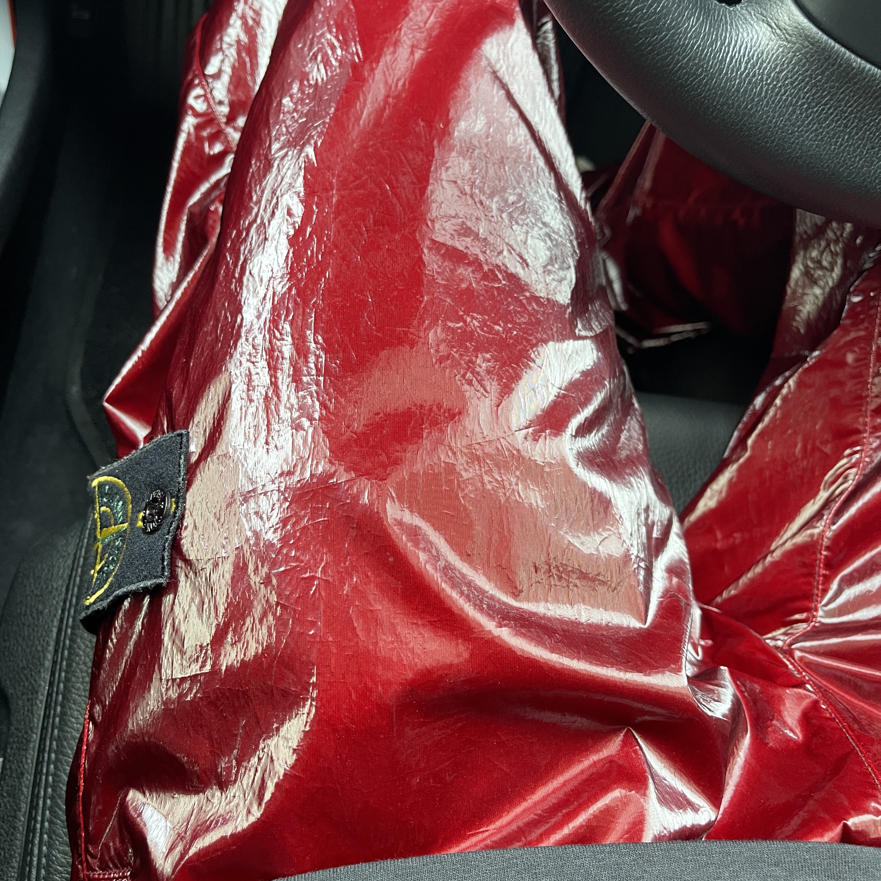 Supreme x Stone Island New Silk Light Pants Red - 19SS, Nike x Sacai VaporWaffle String & Black Villain Red 착용 스타일 - 2