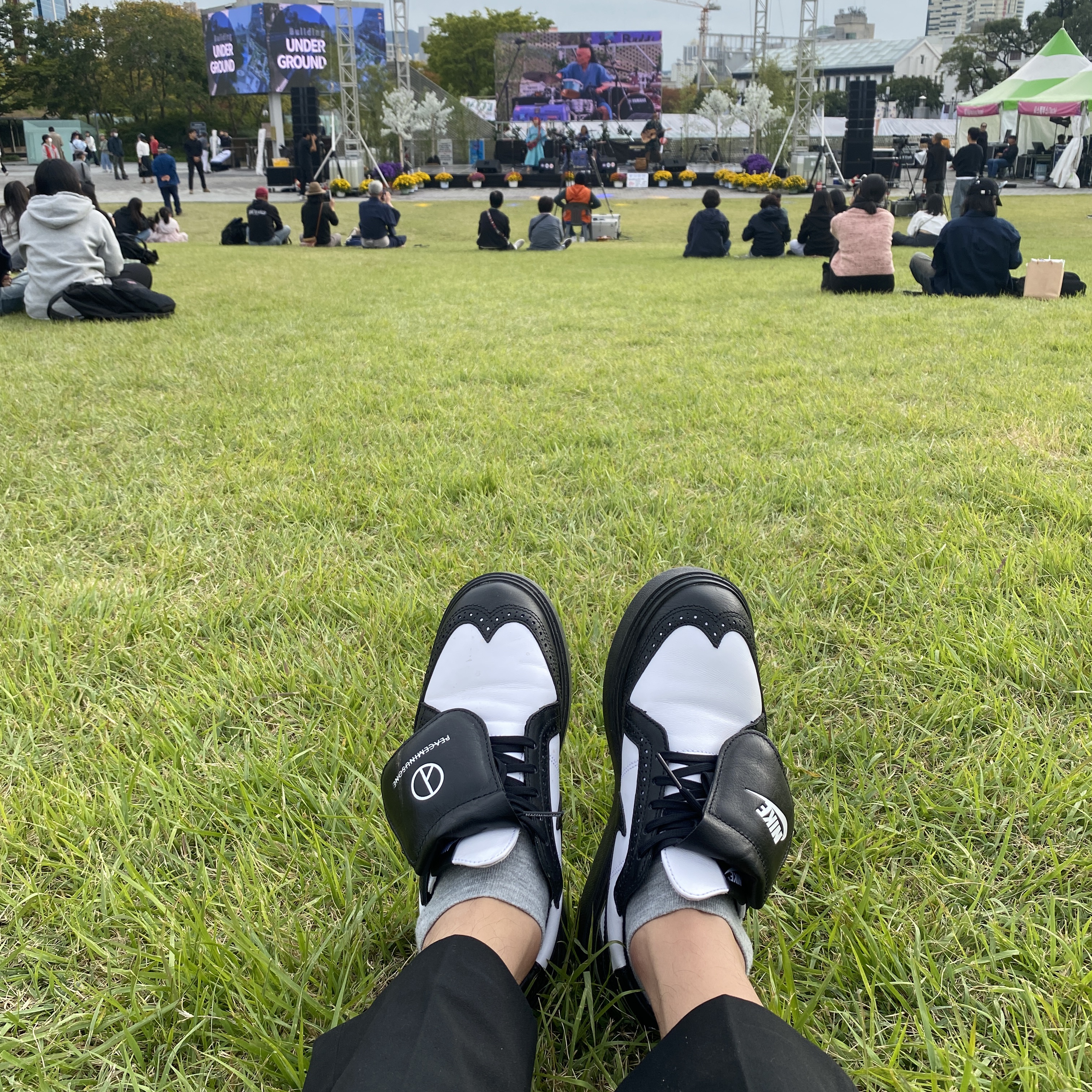 Nike x Peaceminusone Kwondo1 Black and White 착용 스타일