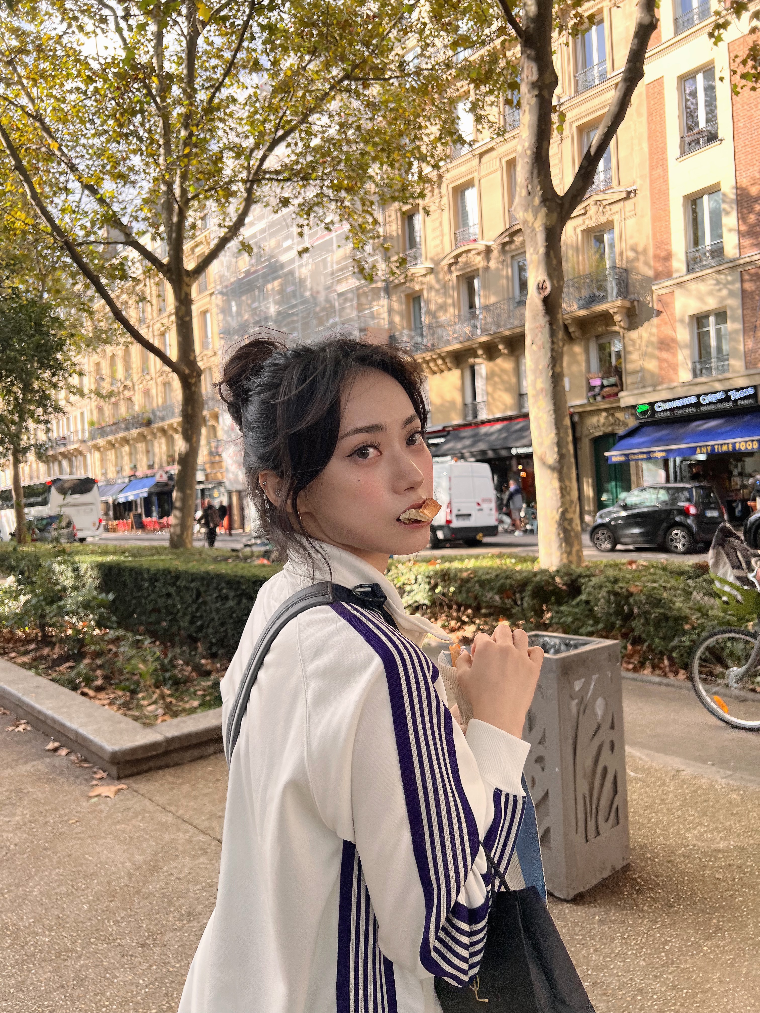 Needles Track Jacket Poly Smooth Ice White 착용 스타일 - 1