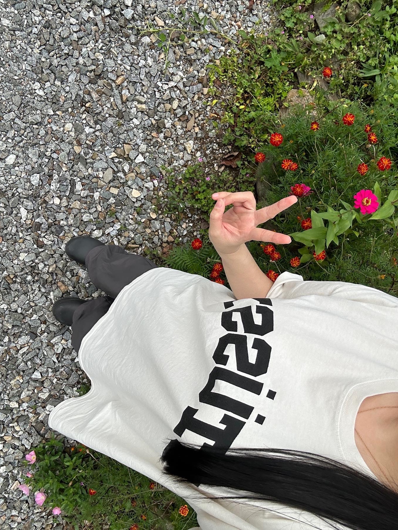 Stussy Block Sport Pigment Dyed T-Shirt Natural, (W) Adidas Adifom Stan Smith Mule Core Black 착용 스타일