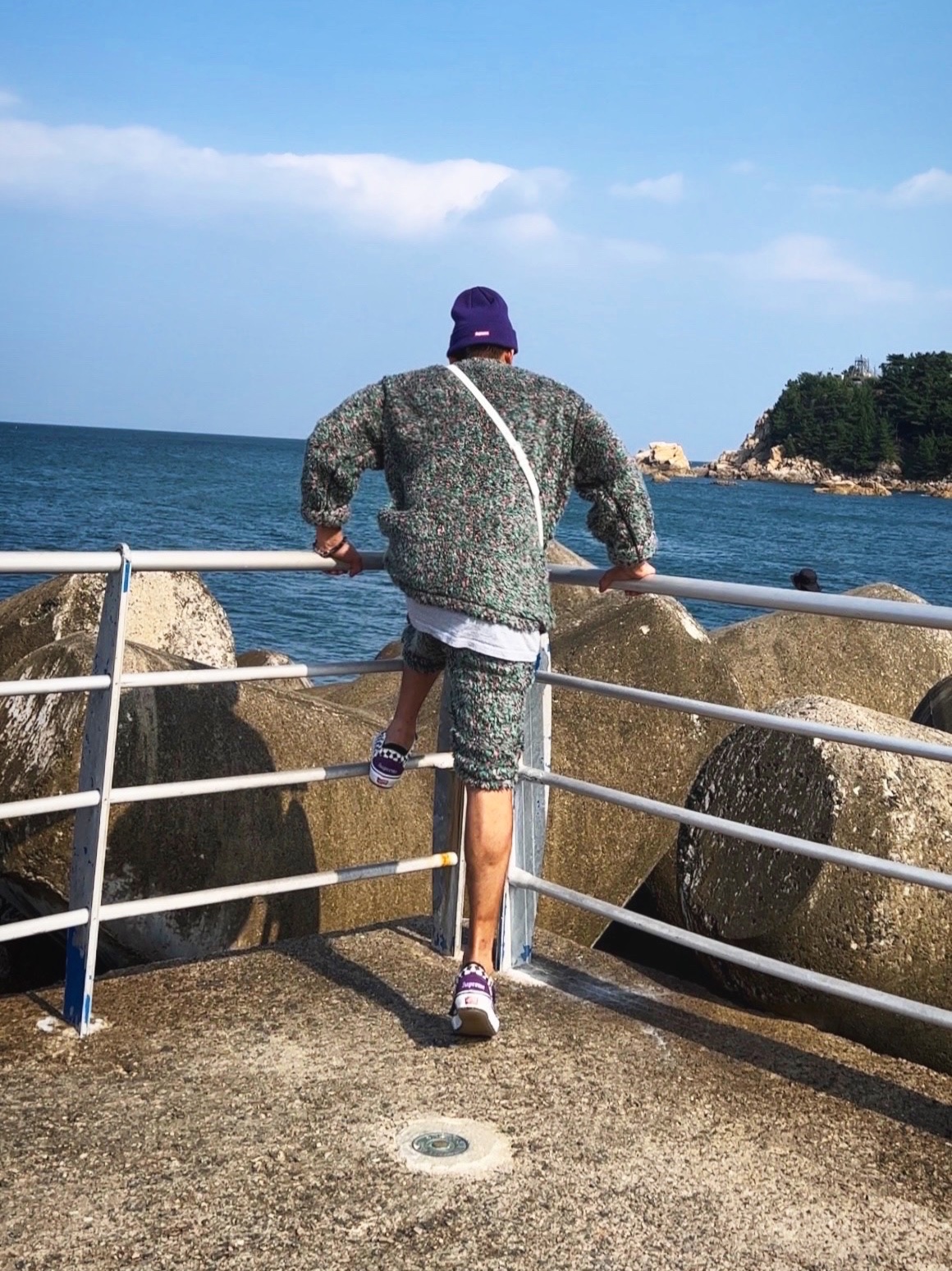 Supreme New Era Swarovski S Logo Beanie Purple - 21SS, Vans x Supreme x Swarovski Old Skool Purple ์ฐฉ์ฉ ์คํ์ผ - 3