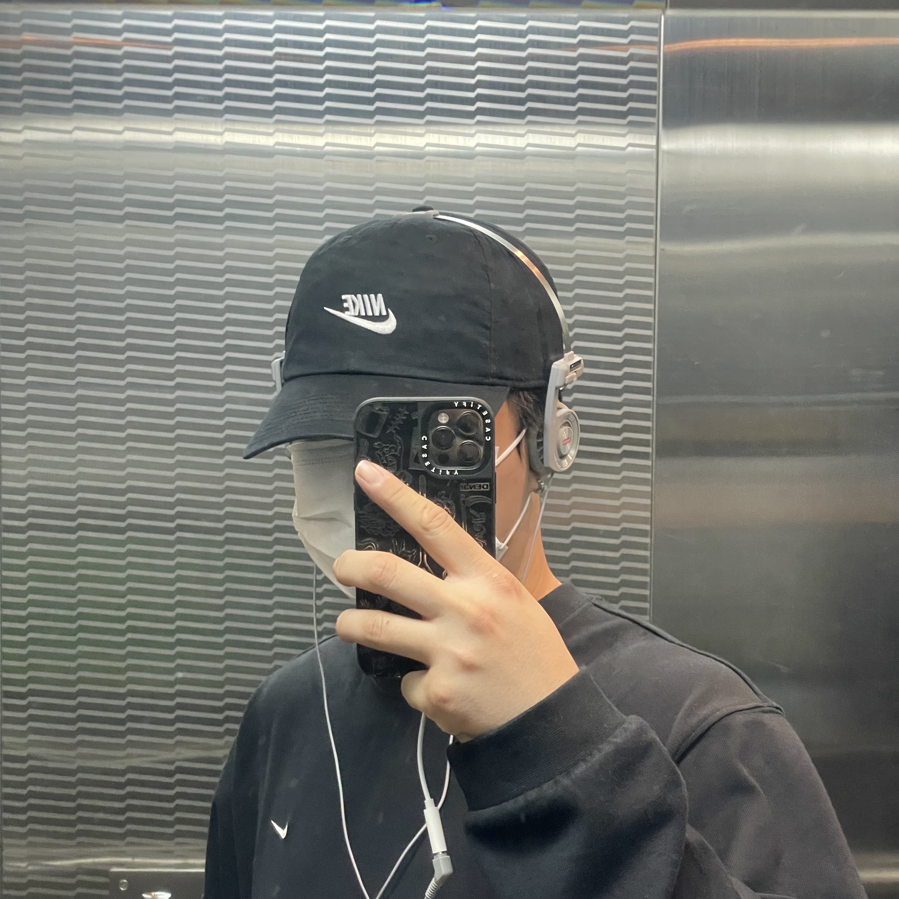 Casetify x Chainsaw Man iPhone Motif Impact Case Clear Black, Supreme x Koss Portapro Headphones Silver - 23FW 착용 스타일