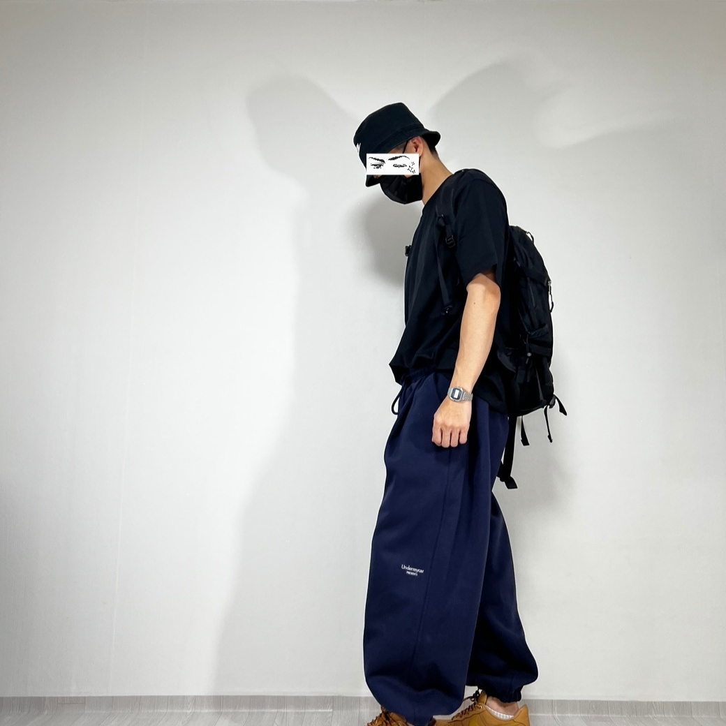 Undermycar Mu.03 Anti Fxxking Logo Play Oversized Sweat Jogger Navy 착용 스타일 - 1