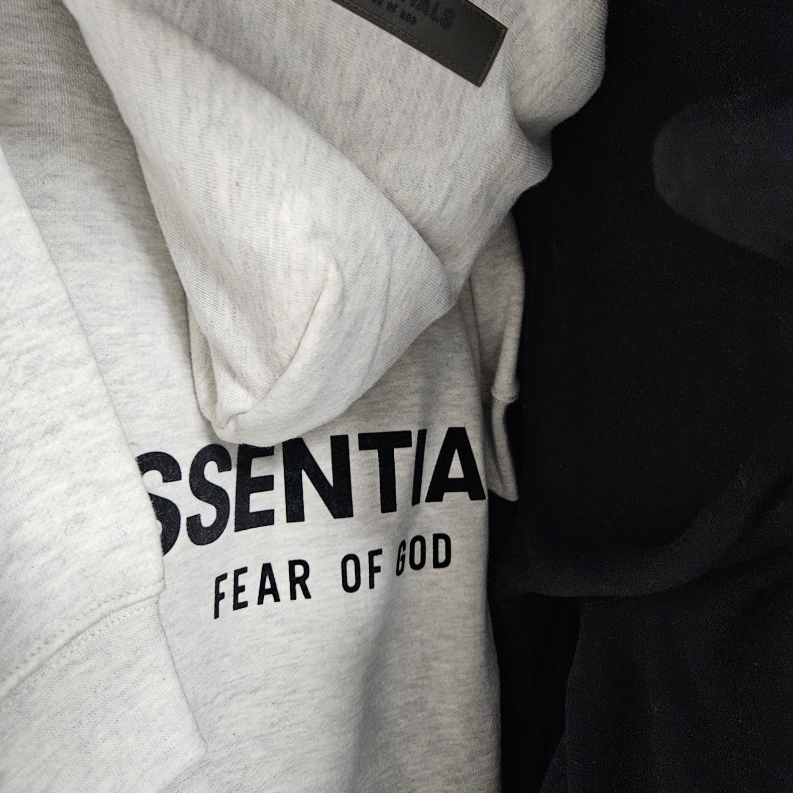 Essentials The Core Collection Hoodie Light Oatmeal 착용 스타일 - 1