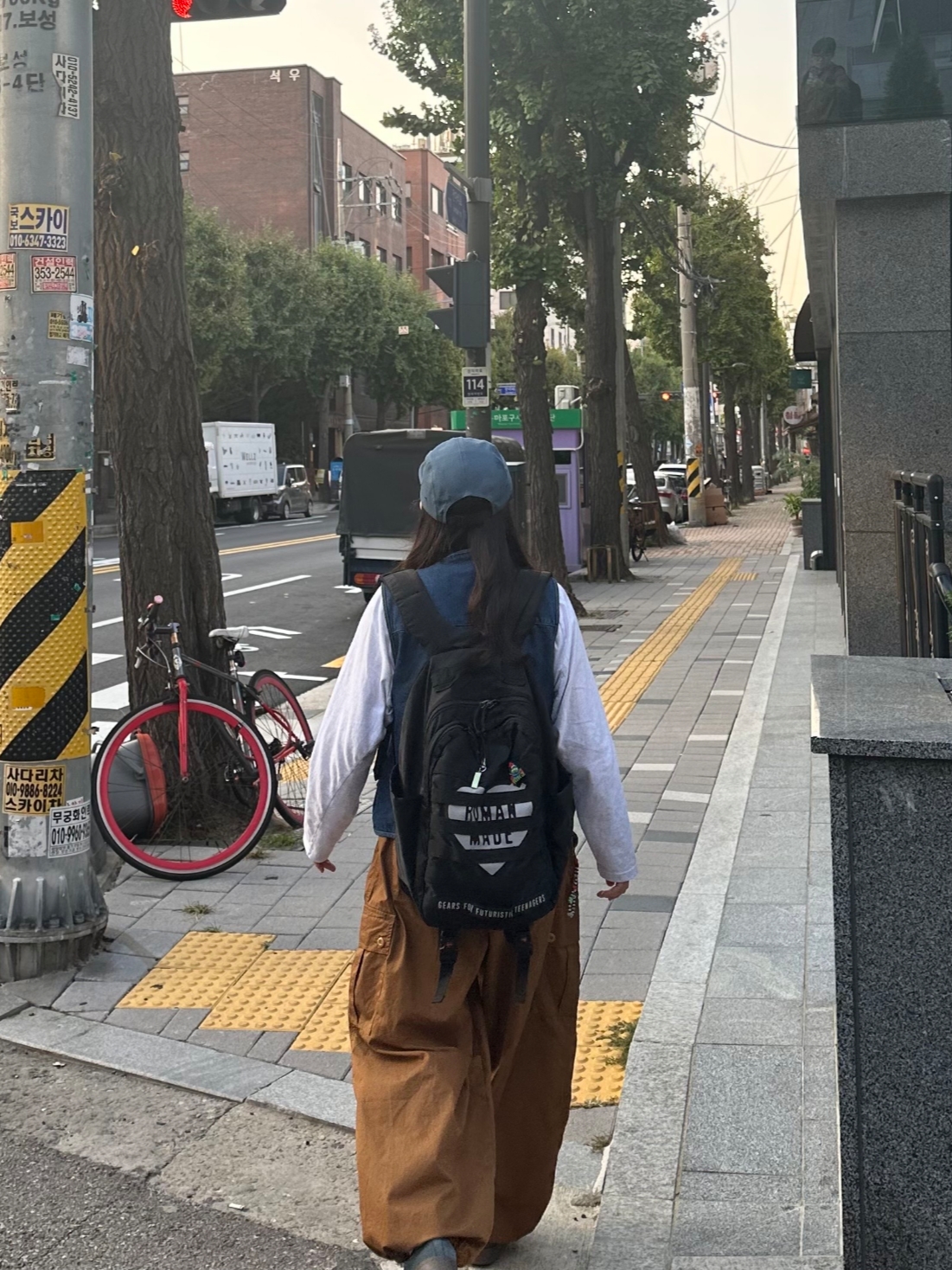 Adidas Superstar Dark Navy, Human Made Military Backpack Black 착용 스타일 - 2