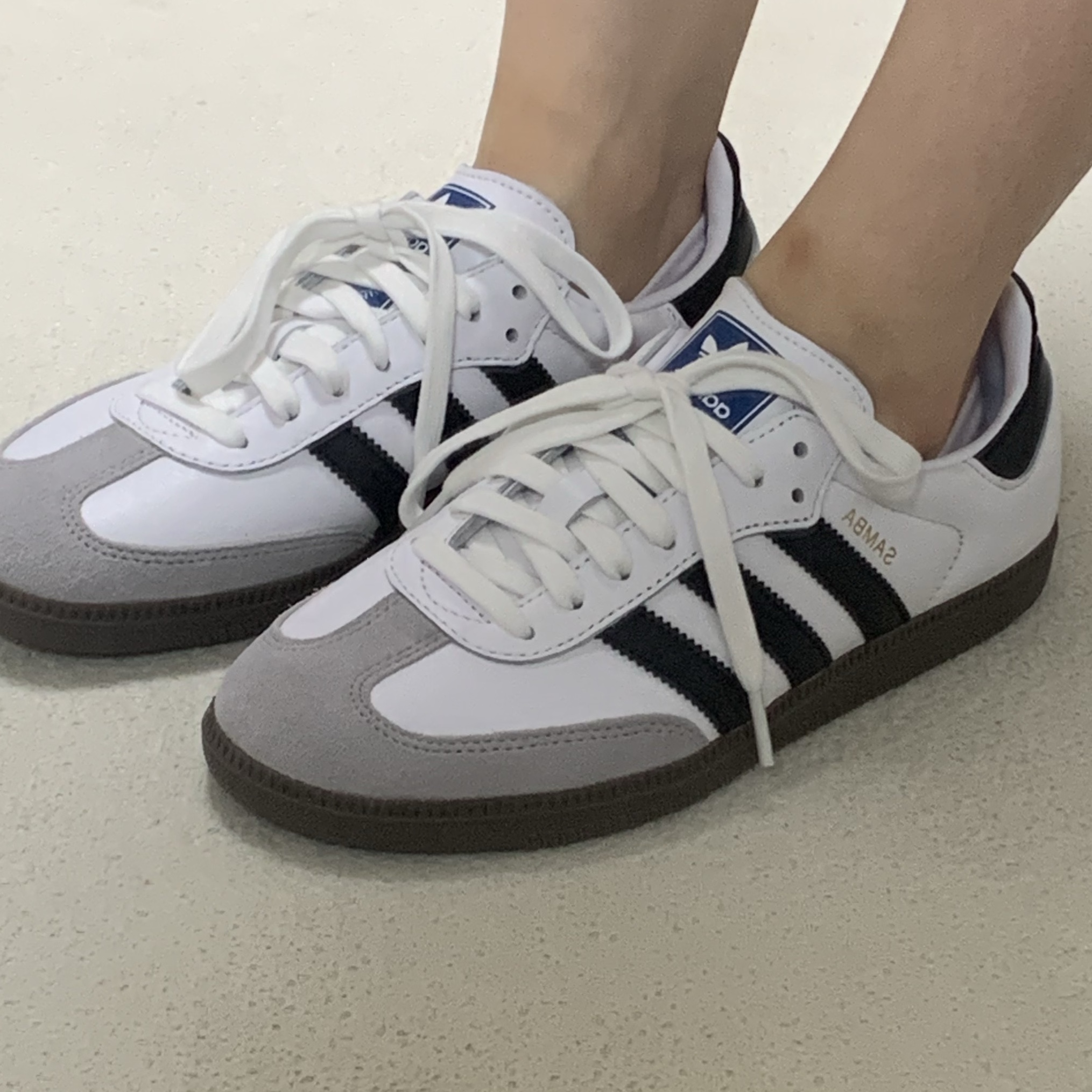 Adidas Samba OG Cloud White 착용 스타일