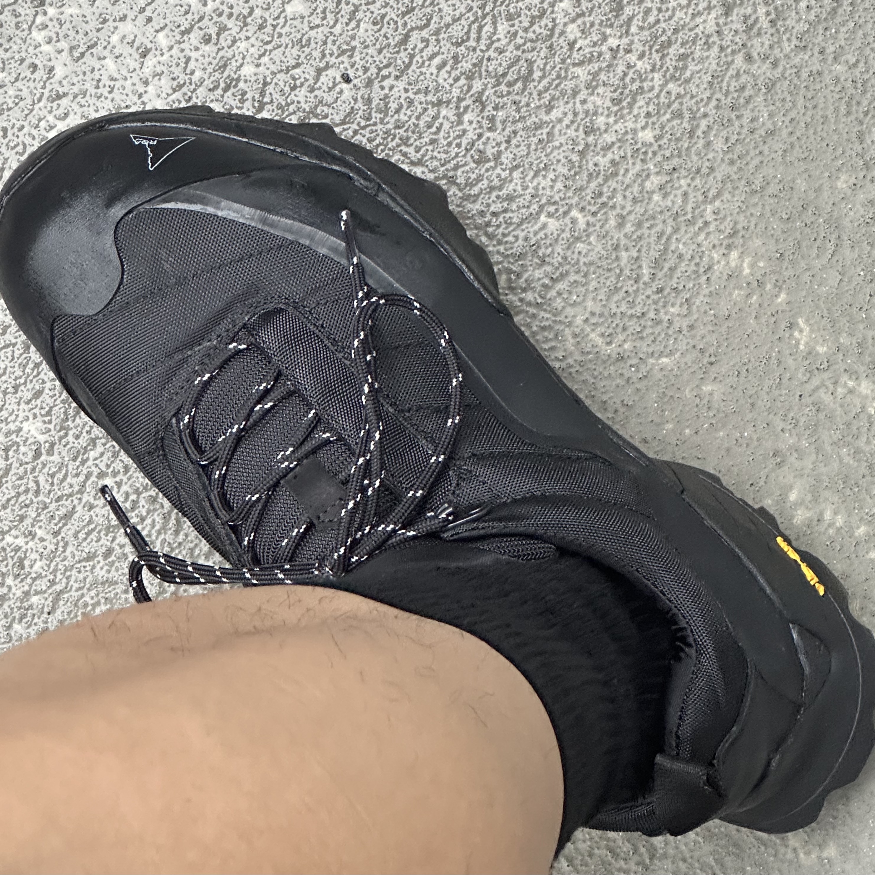 Roa Hiking Katharina Black 착용 스타일