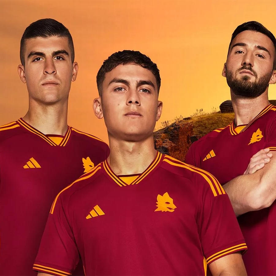 Adidas AS Roma 2023/24 Home Jersey Team Victory Red - US Sizing (Non Marking Ver.) 착용 스타일 - 3