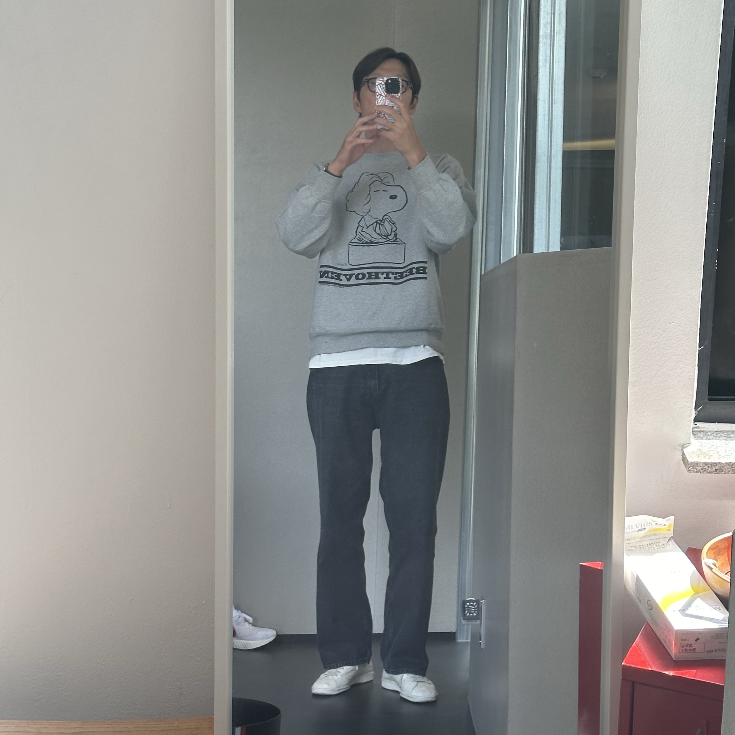 Our Legacy Third Cut Supergrey Wash 착용 스타일